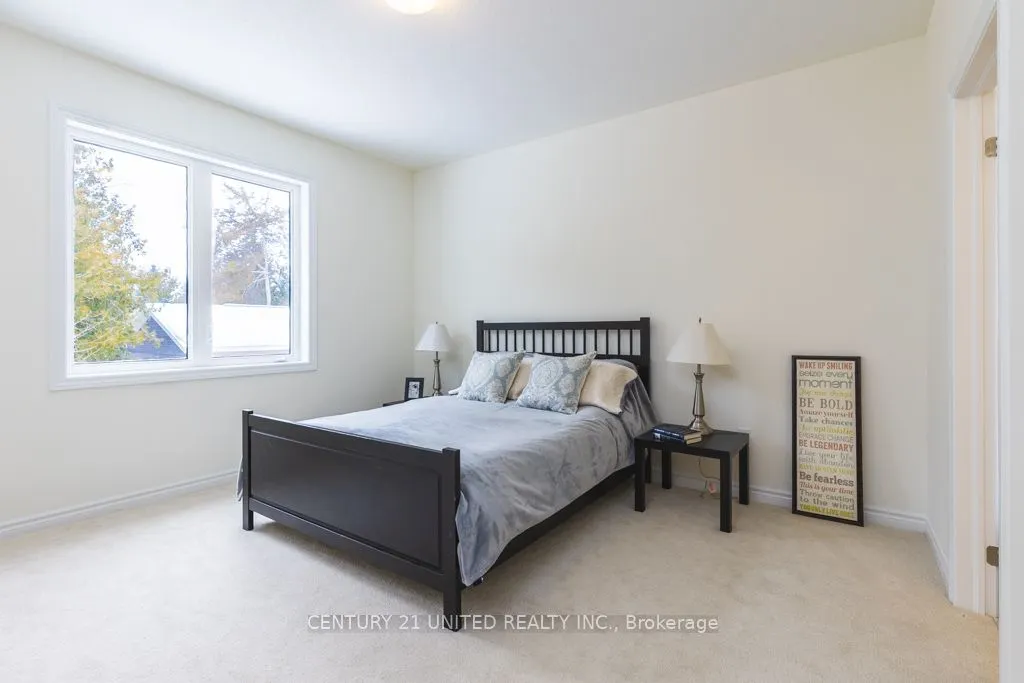 67 Hillcroft Way