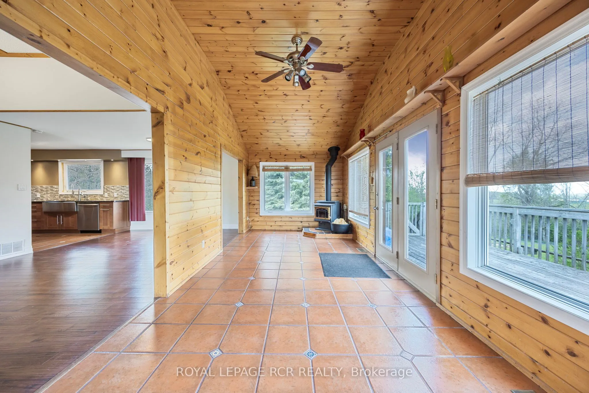 487072 30th Side Road