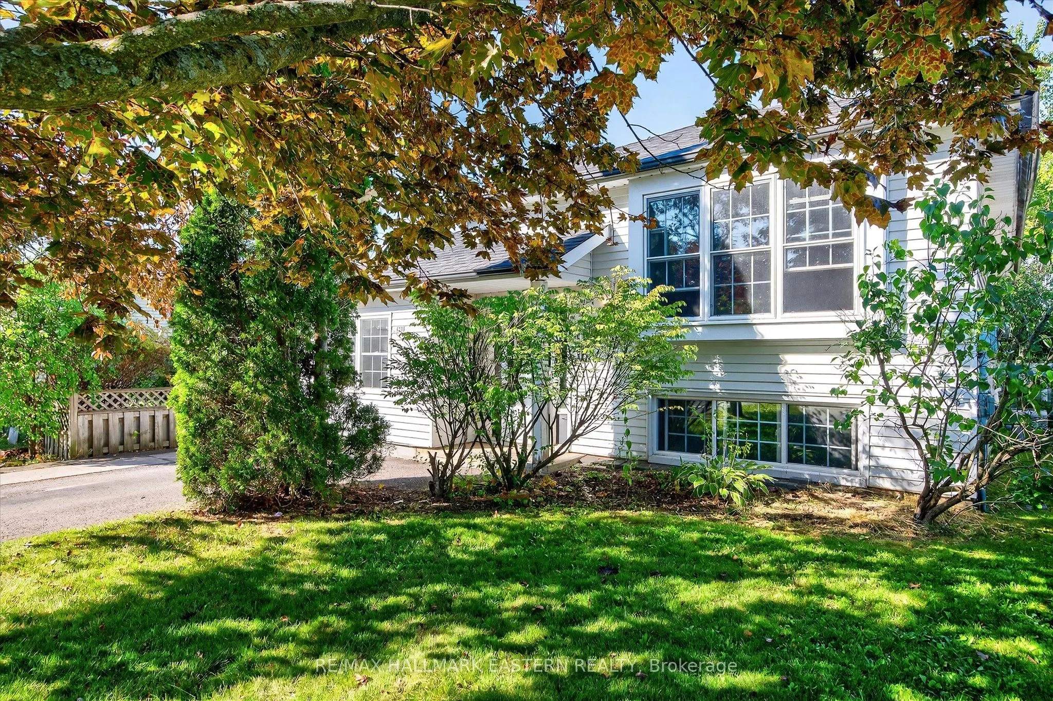 1200 Huntington Circle