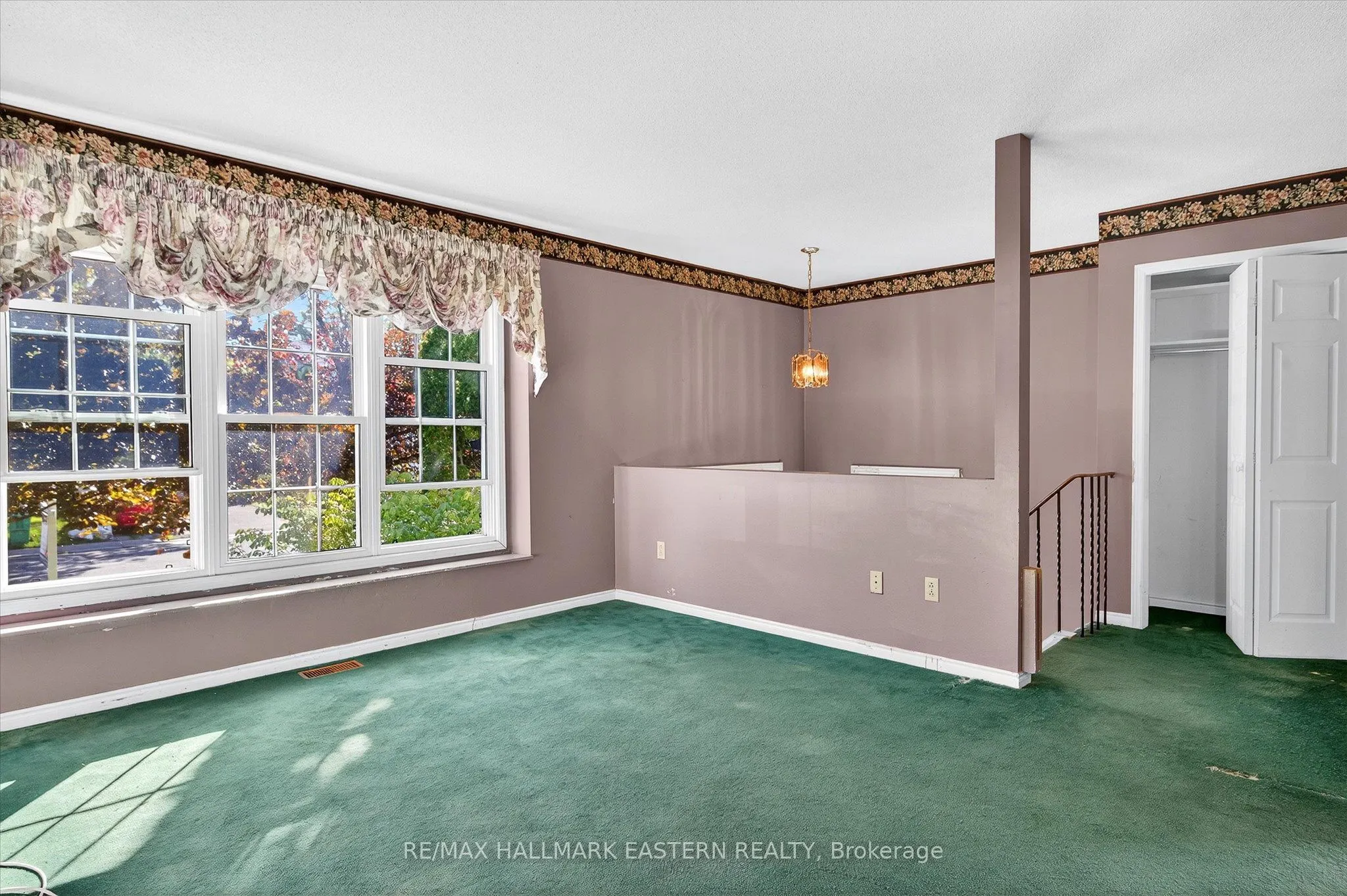 1200 Huntington Circle