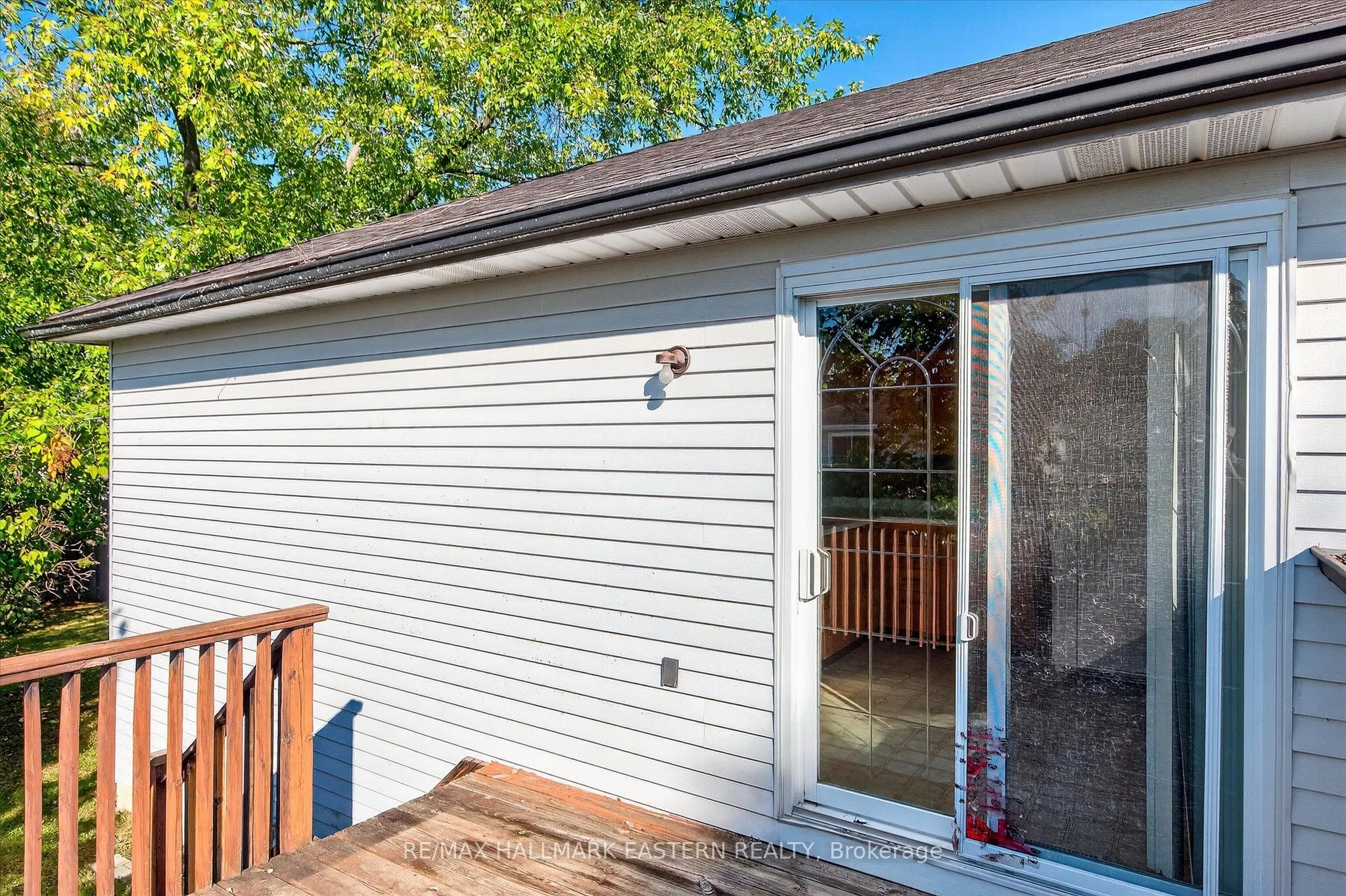 1200 Huntington Circle
