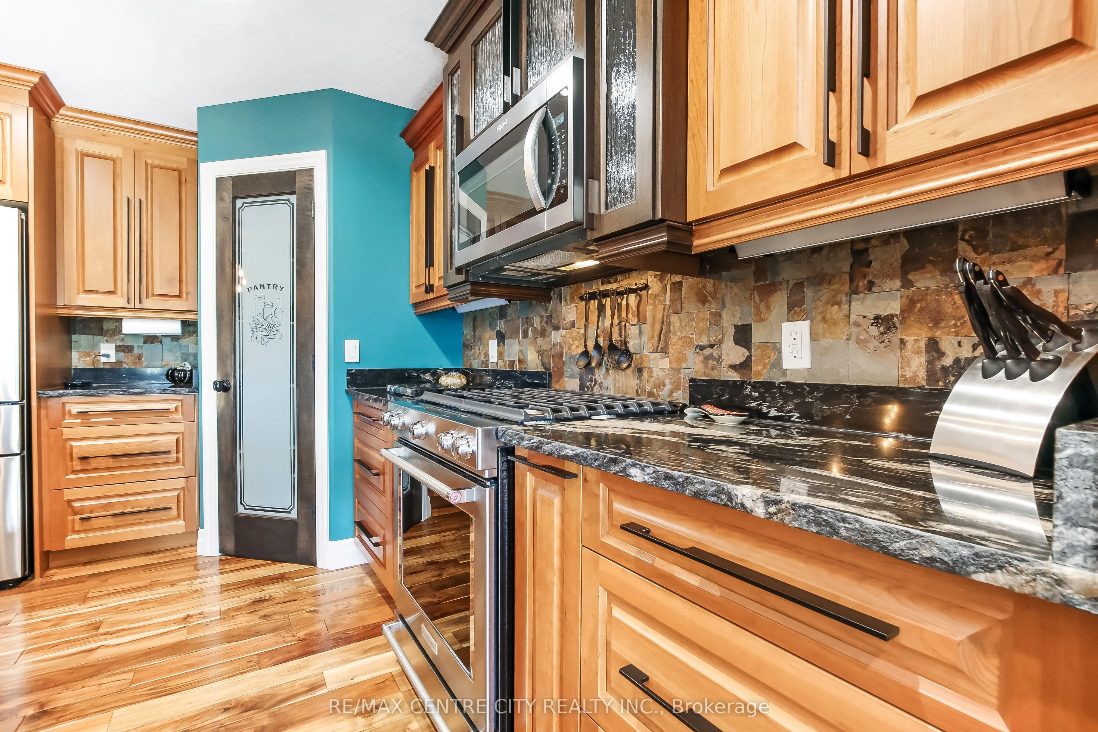 22 Oakmont Street
