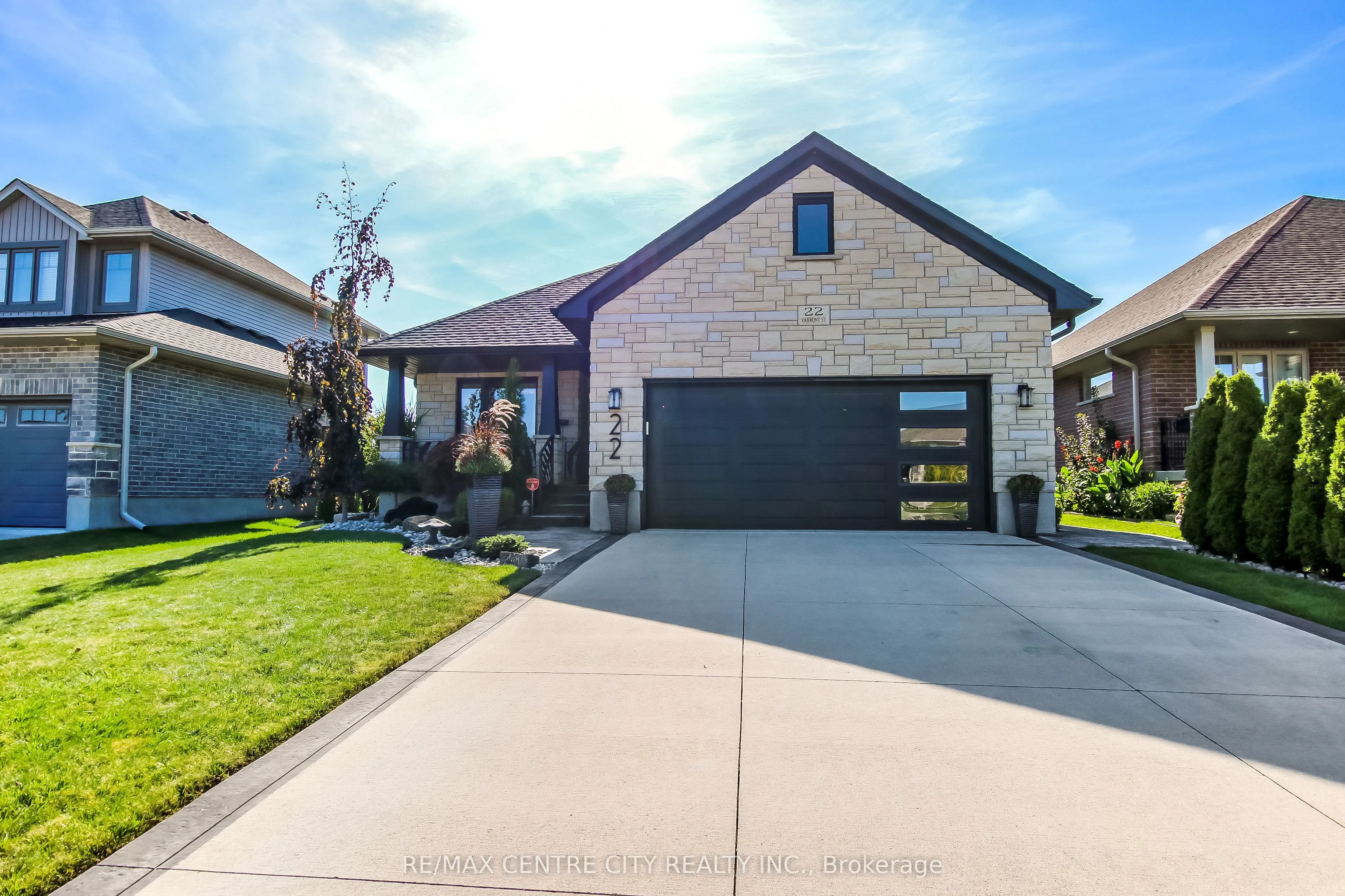 22 Oakmont Street
