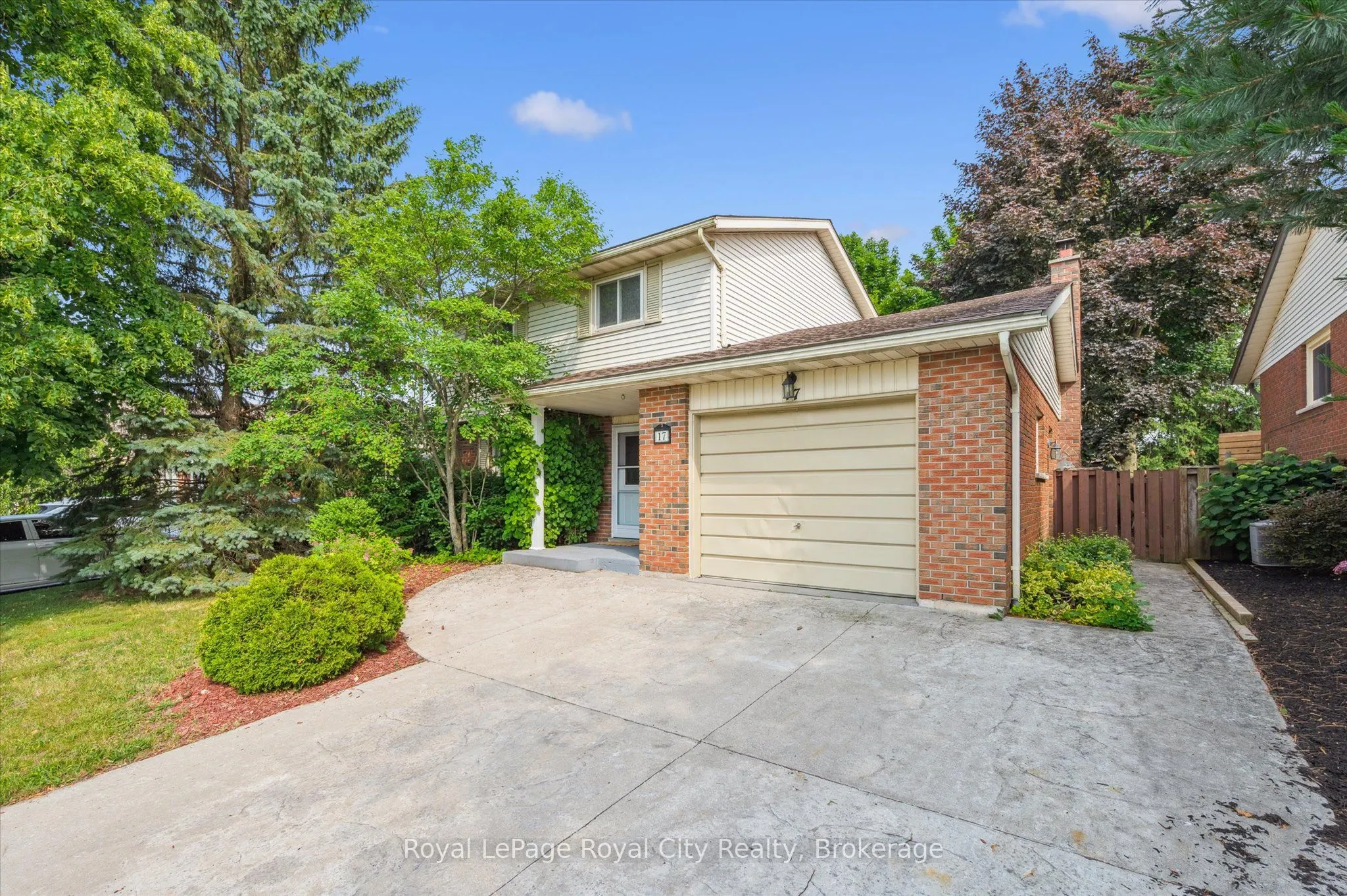 17 Springdale Boulevard
