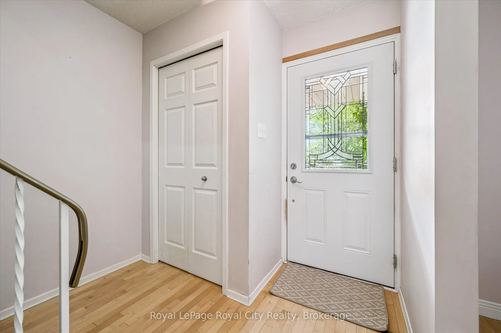 17 Springdale Boulevard