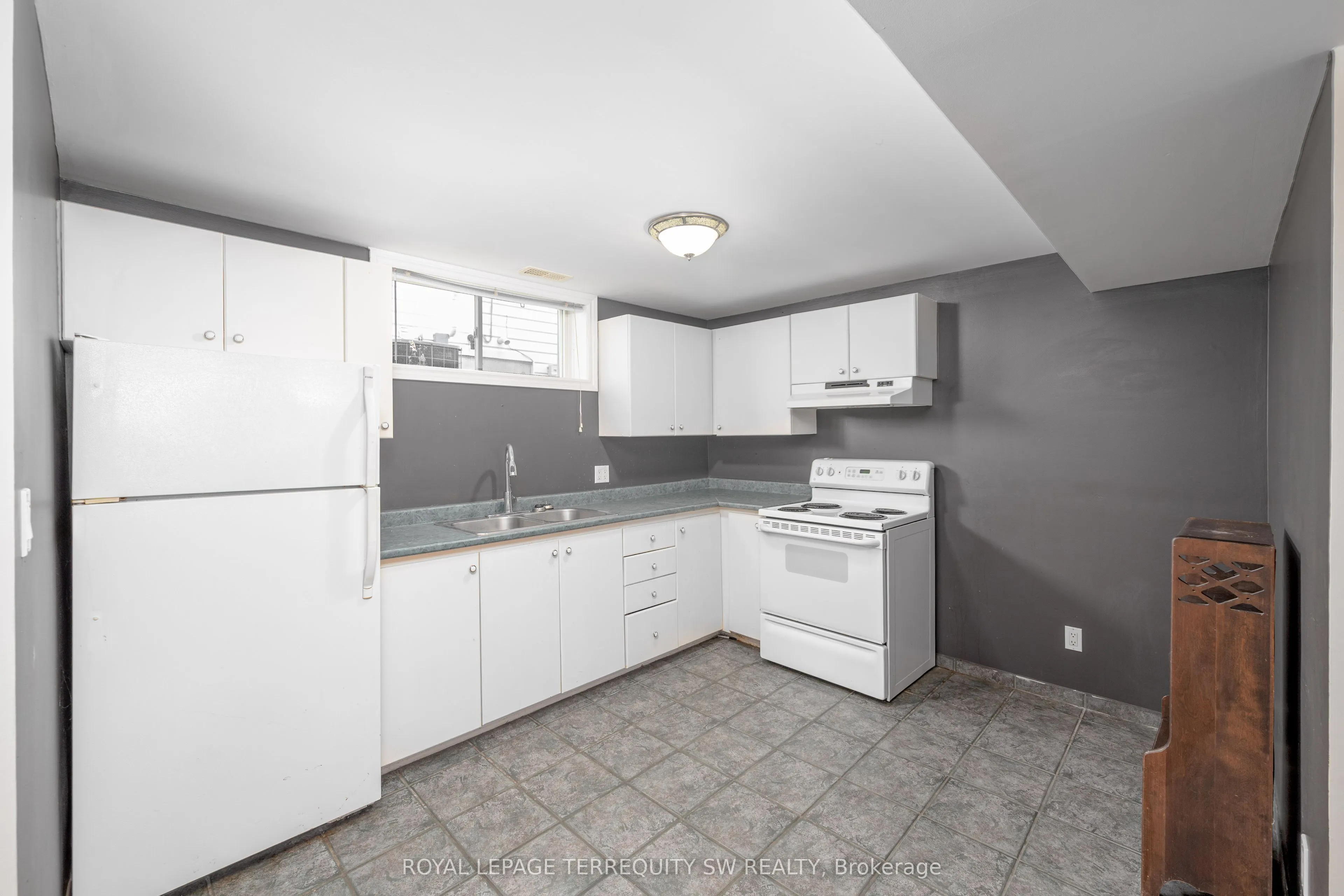 19 Laurent Boulevard