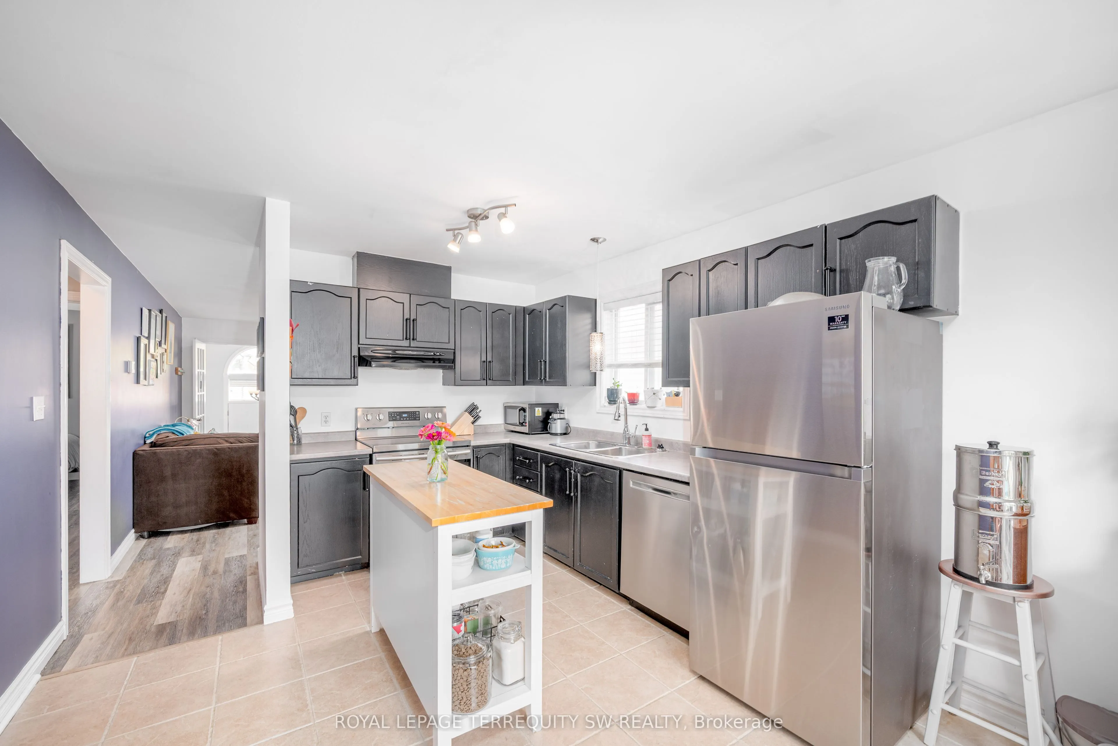 19 Laurent Boulevard