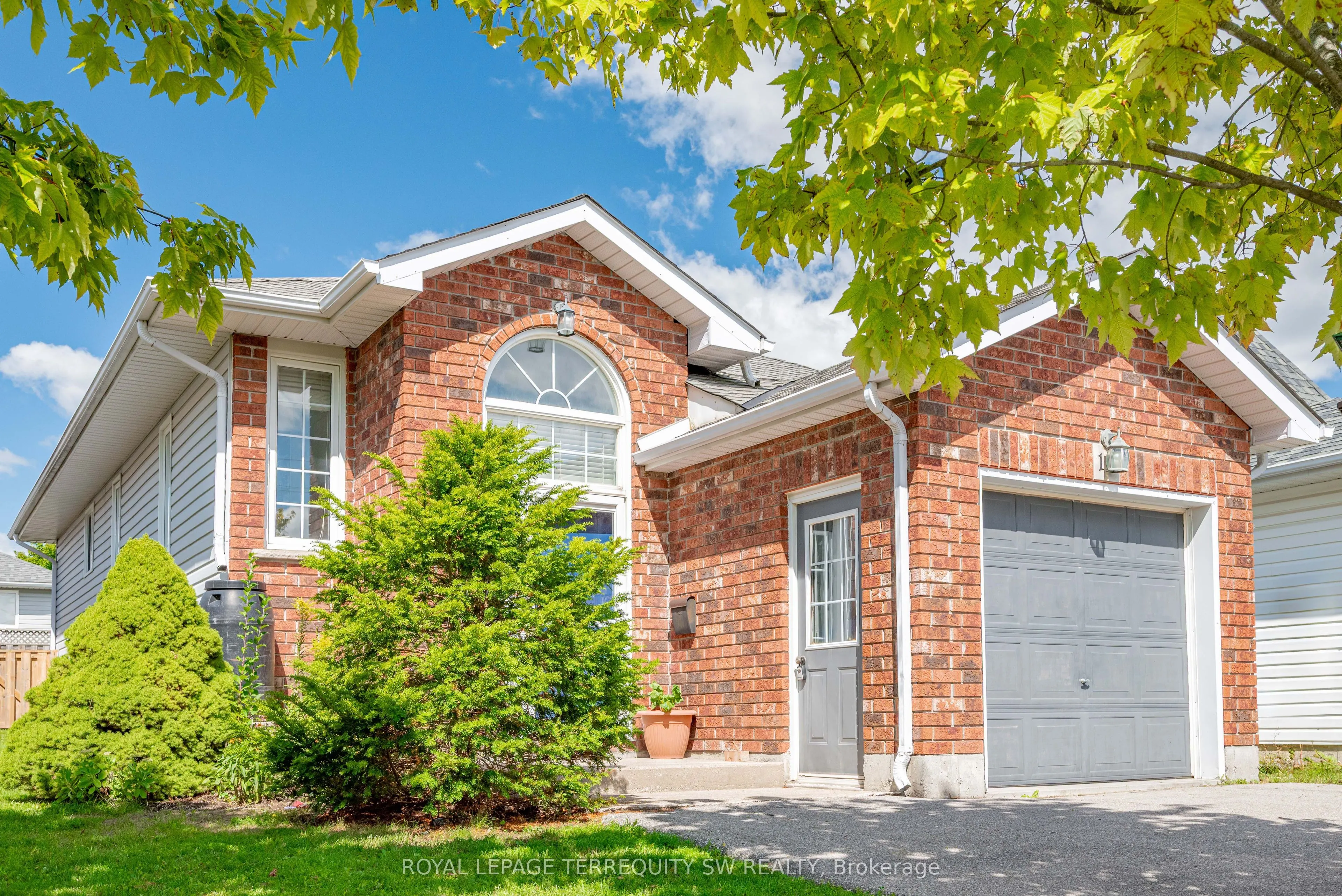 19 Laurent Boulevard