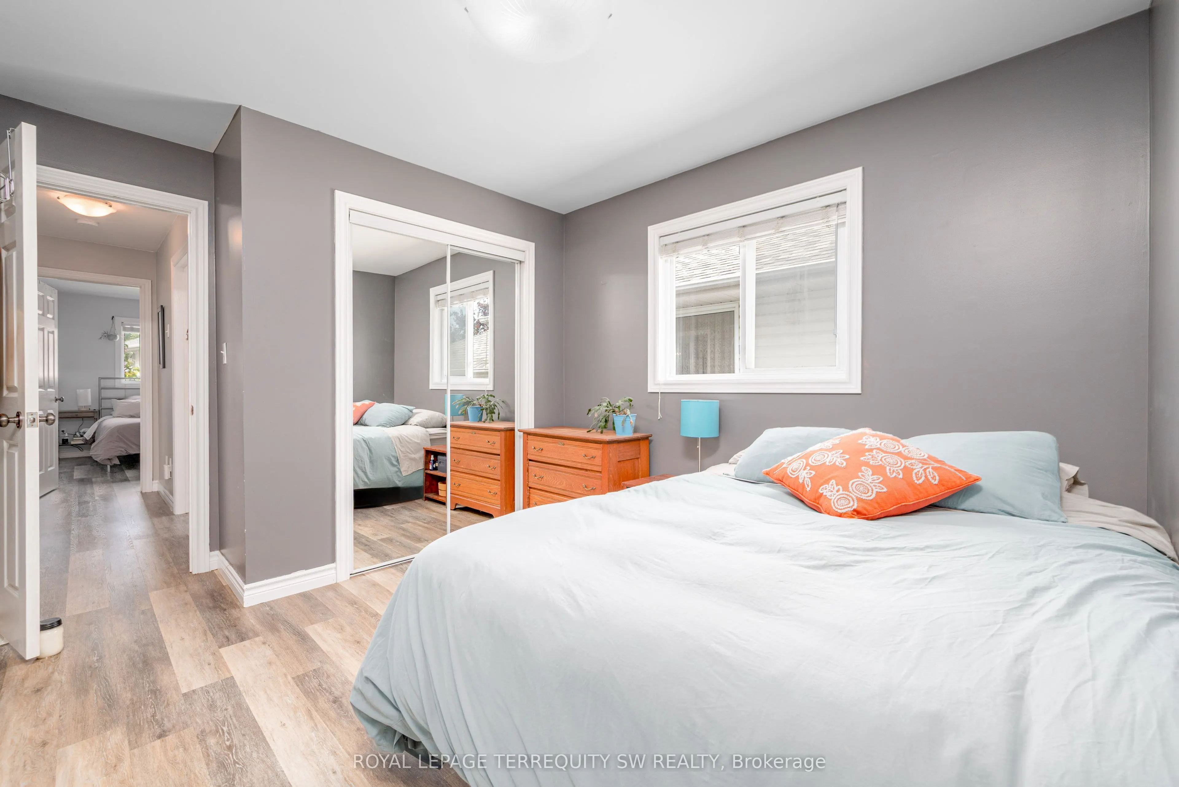 19 Laurent Boulevard