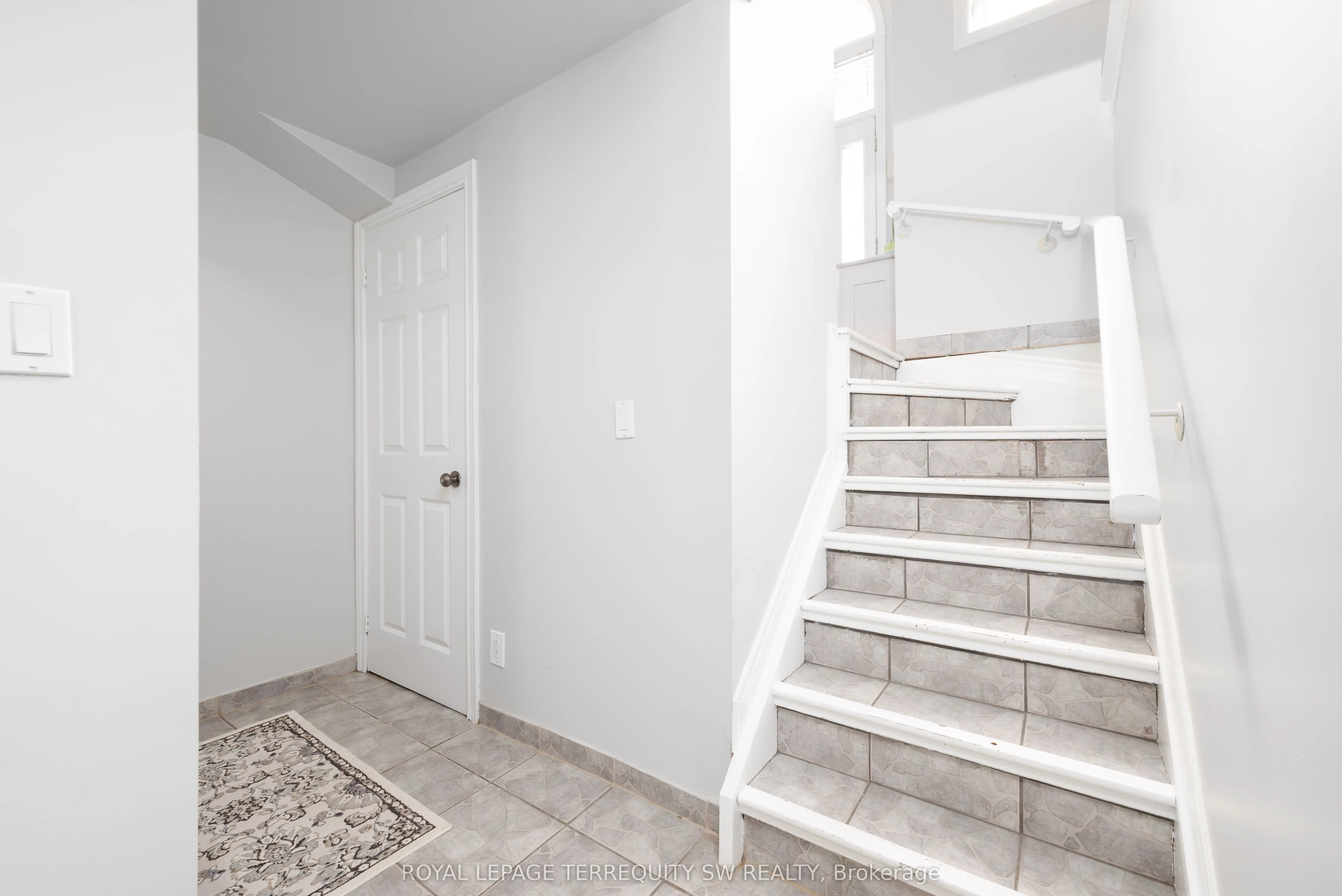 19 Laurent Boulevard