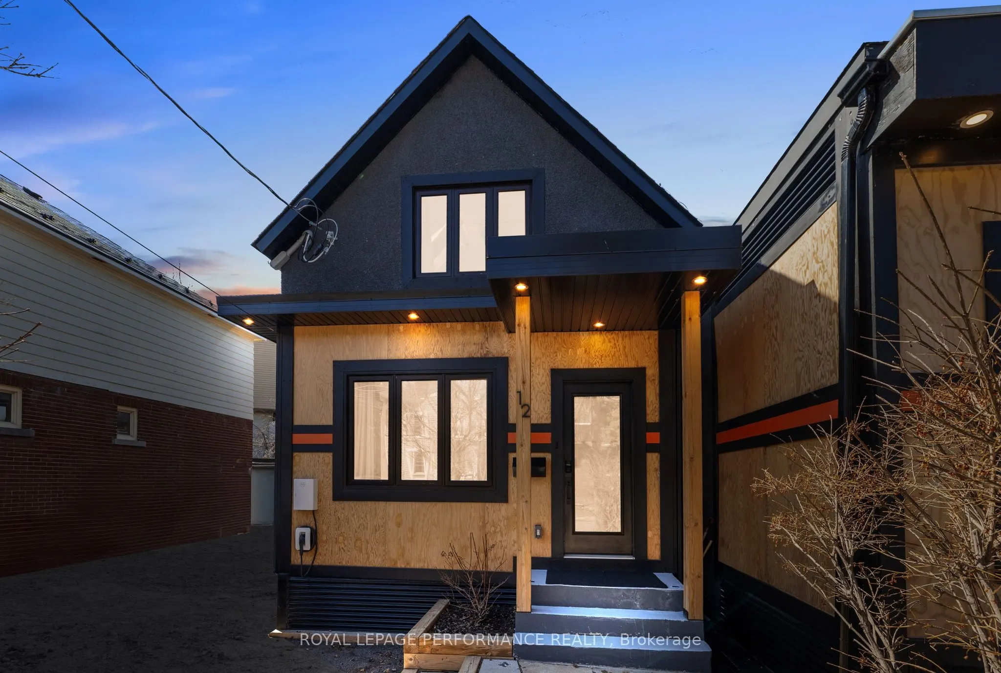 12 Sherbrooke Avenue
