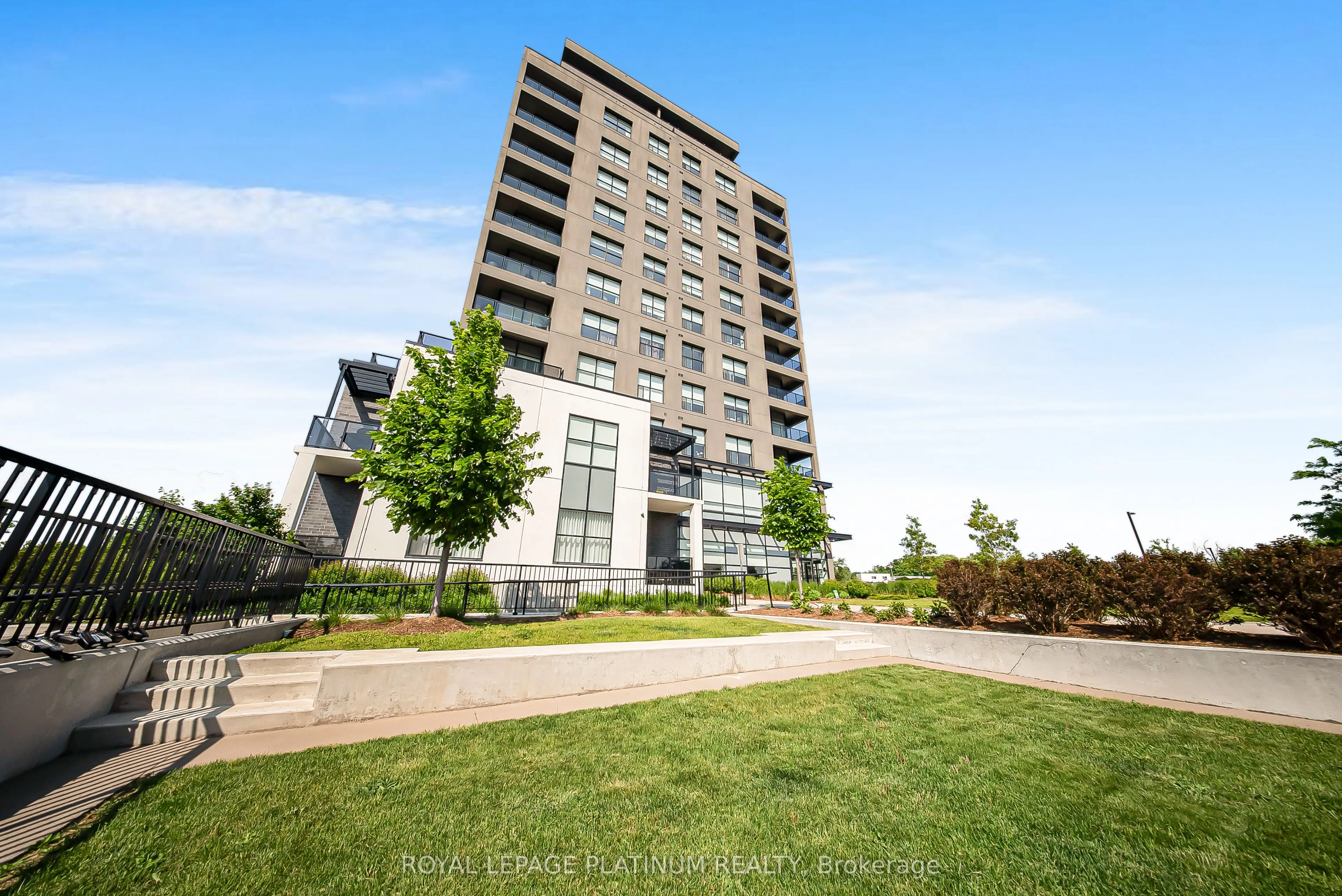1880 Gordon Street, #314