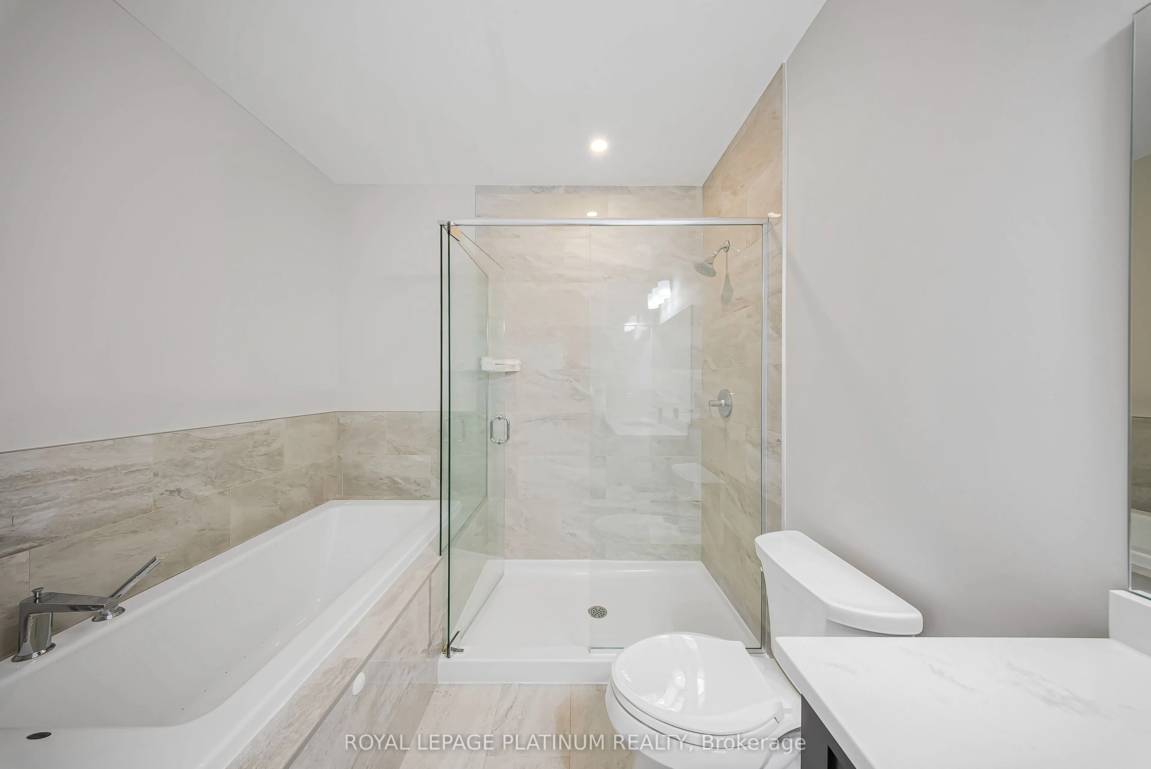 1880 Gordon Street, #314