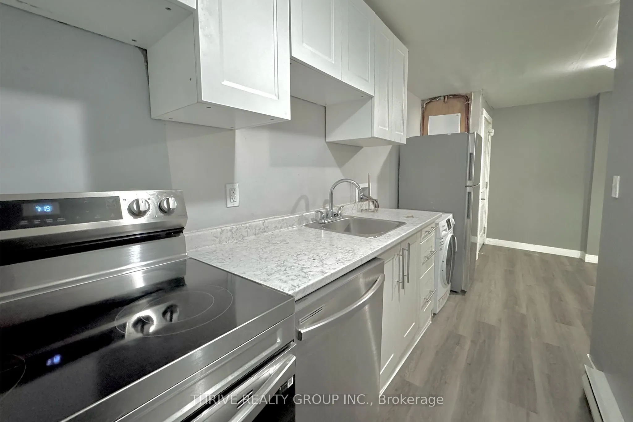91 Thames Street S, #203