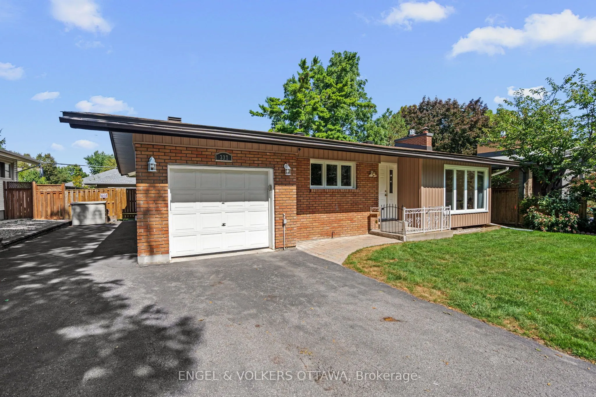 337 Mountbatten Avenue