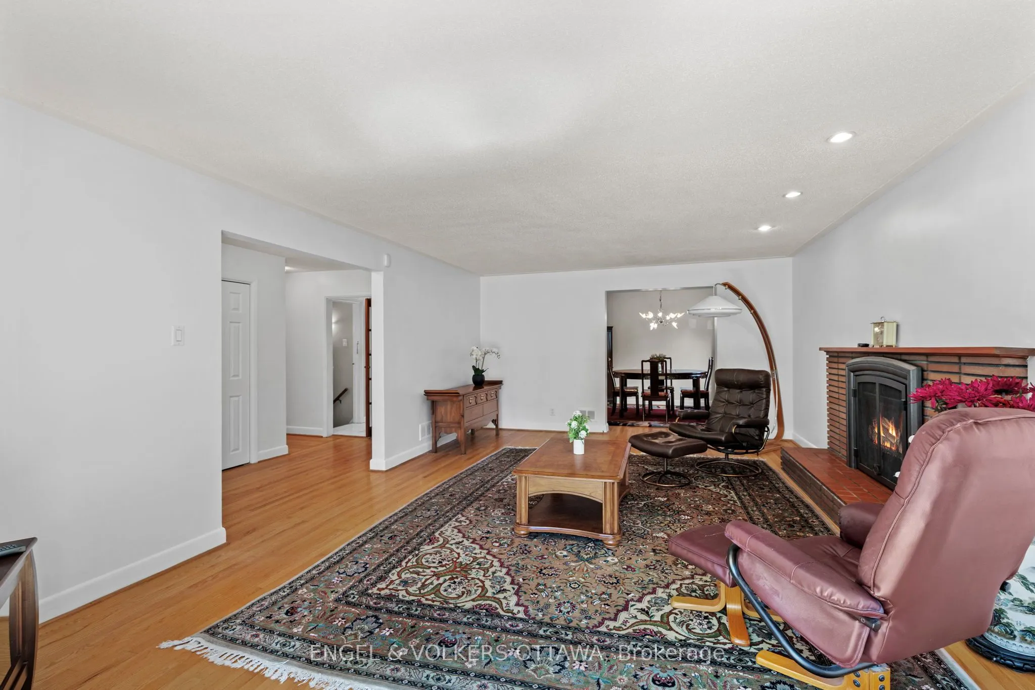 337 Mountbatten Avenue