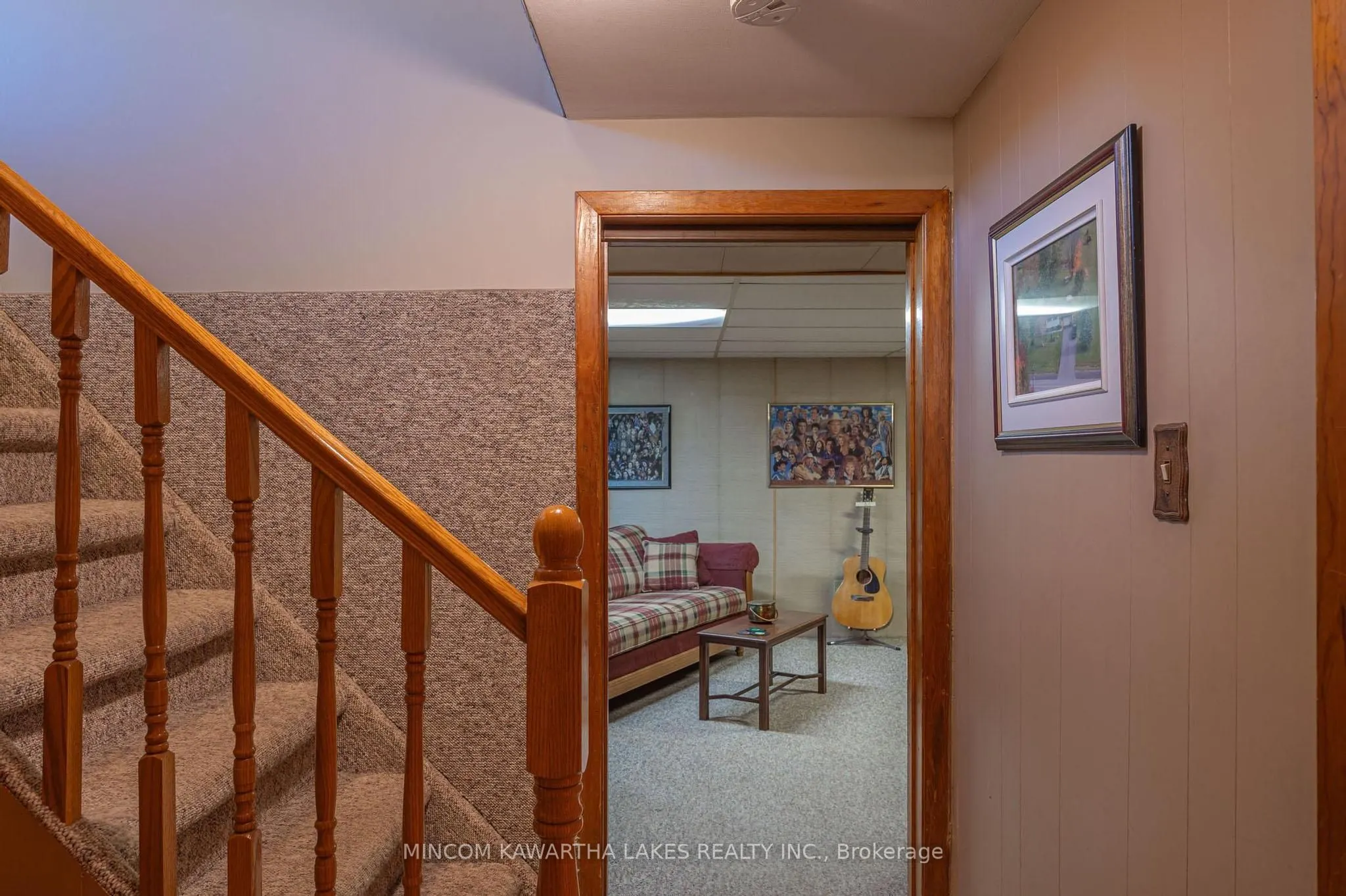 2397 Queen Mary Street