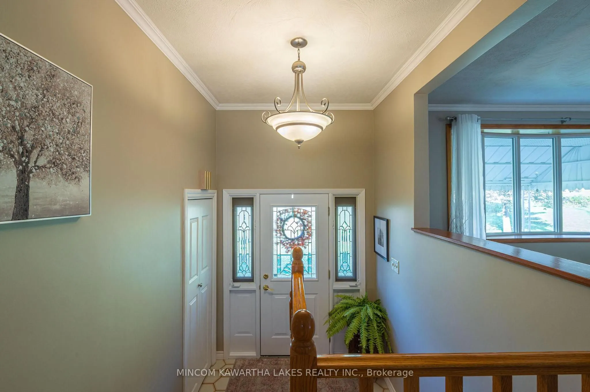 2397 Queen Mary Street