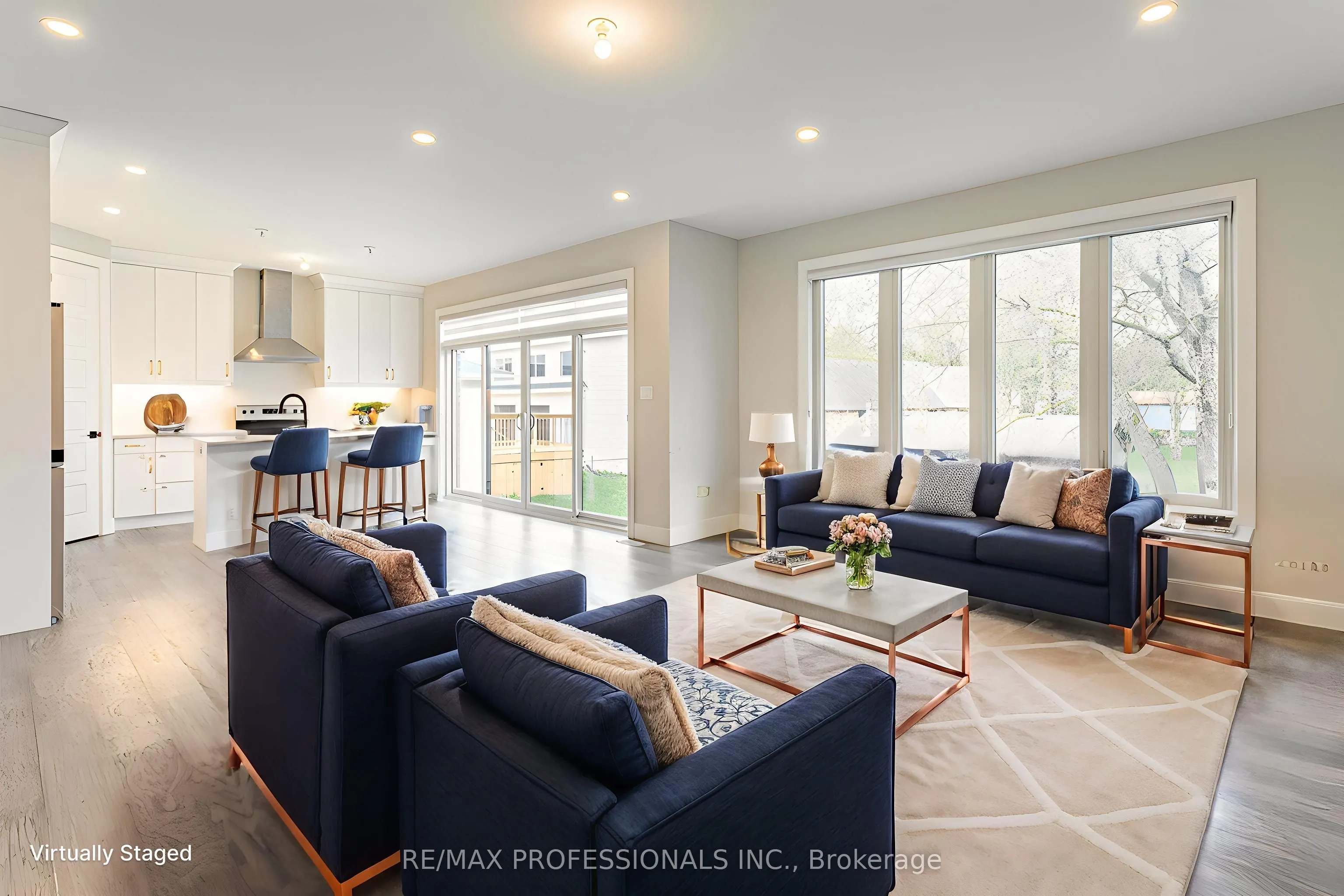 3328 Oriole Drive