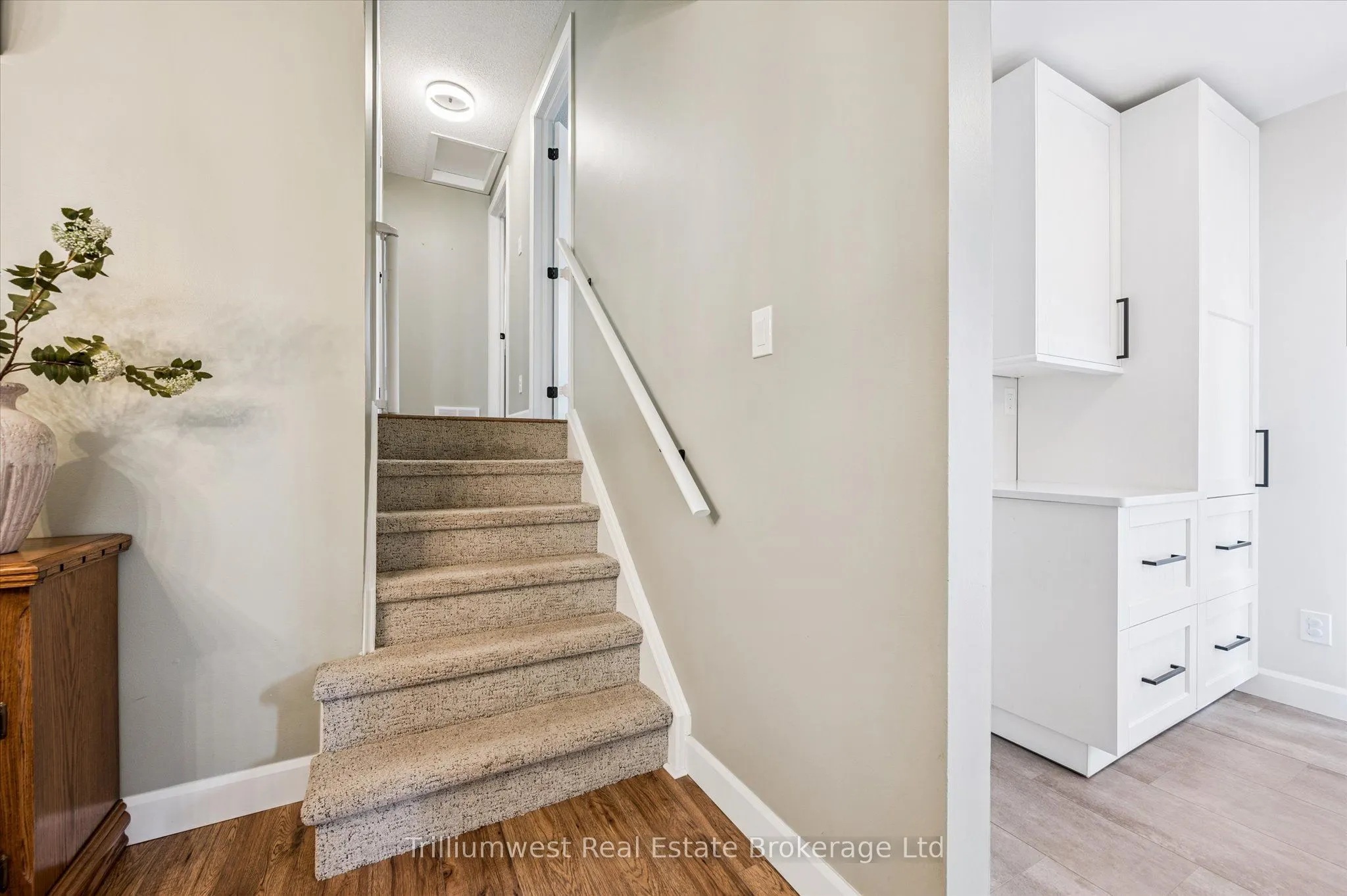 427B Dayna Crescent