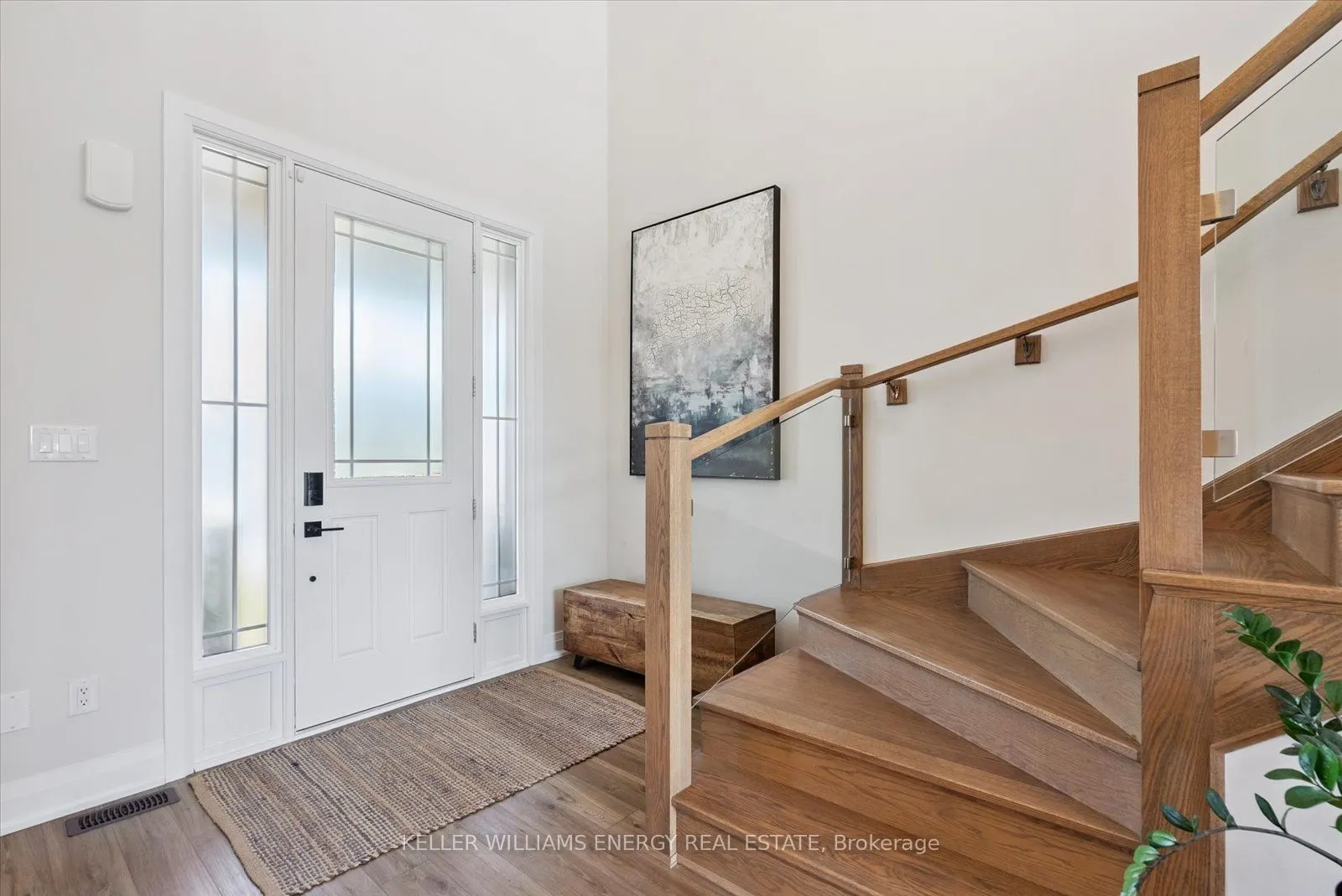 213 Strachan Street