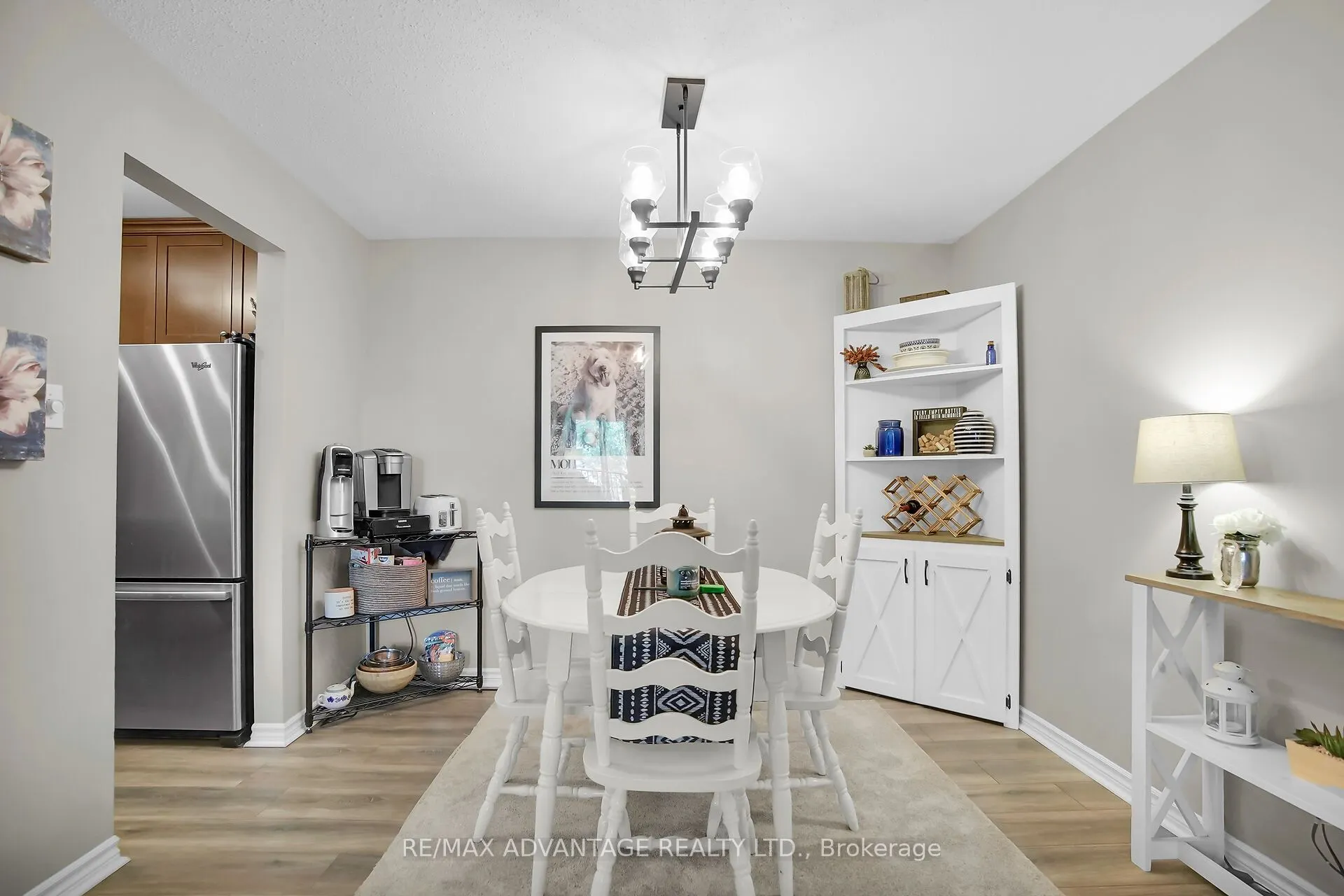 725 Deveron Crescent, #215
