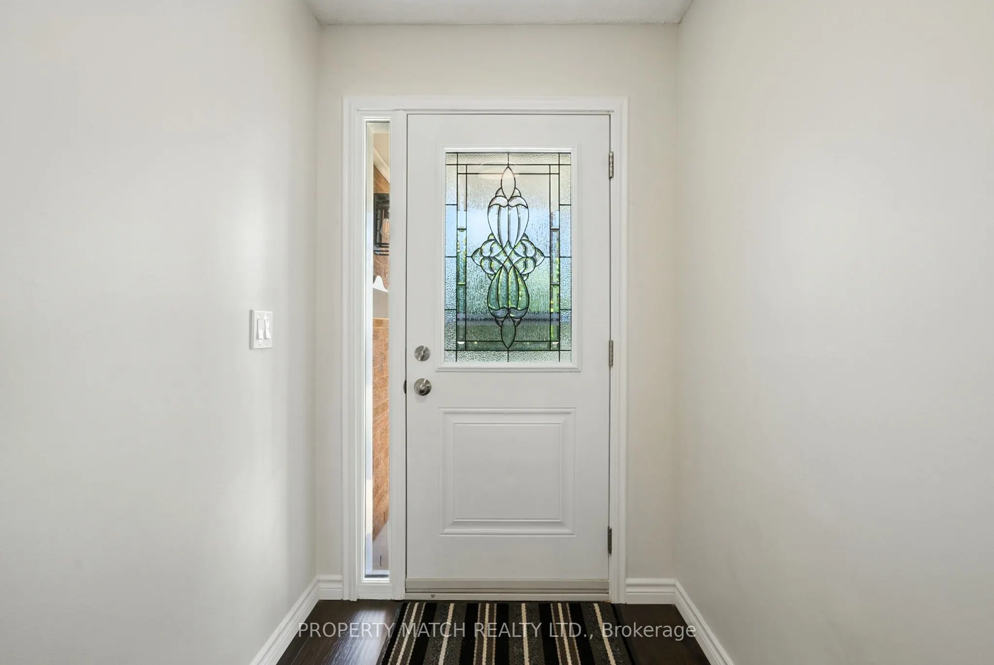 496 Burnham Manor Court