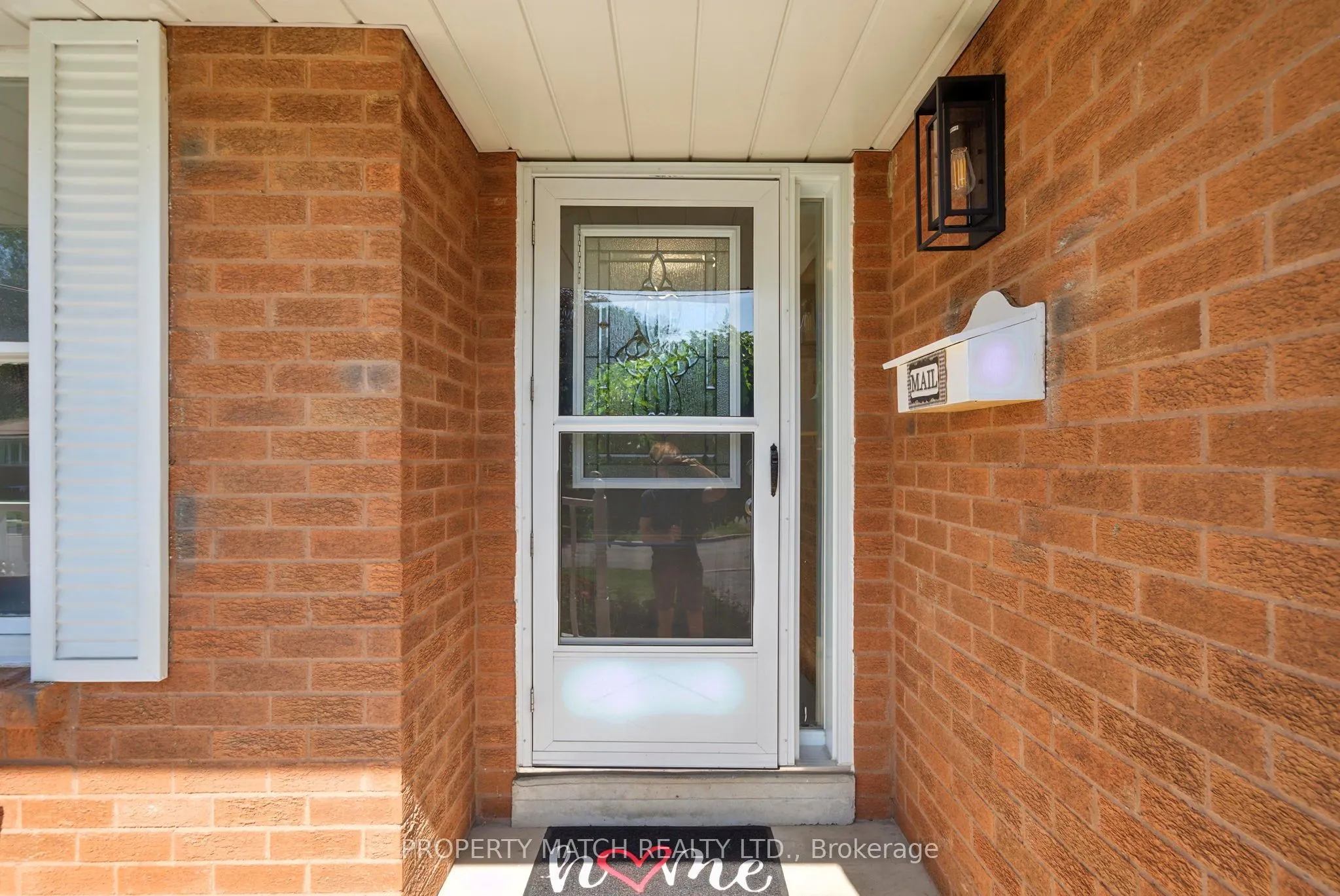 496 Burnham Manor Court