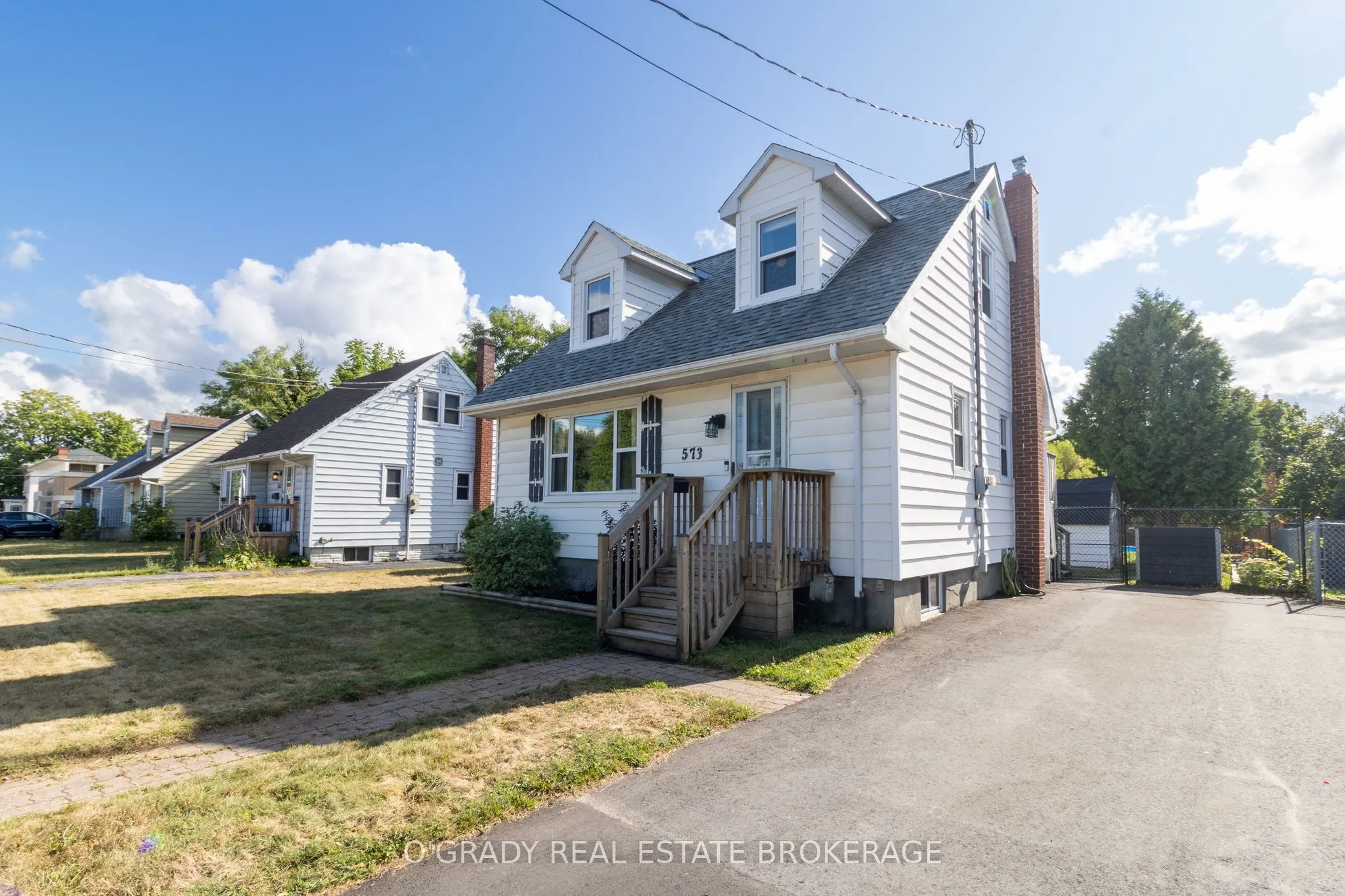 573 Edward Street