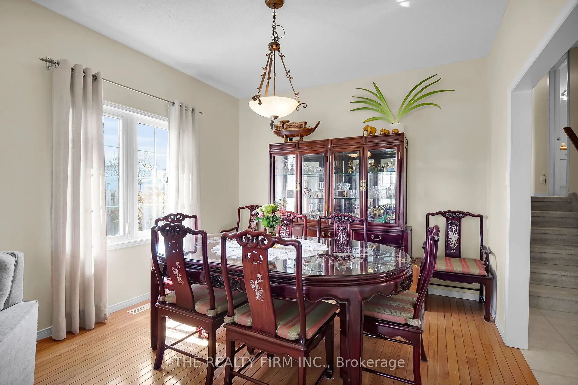 487 Forest Creek Place