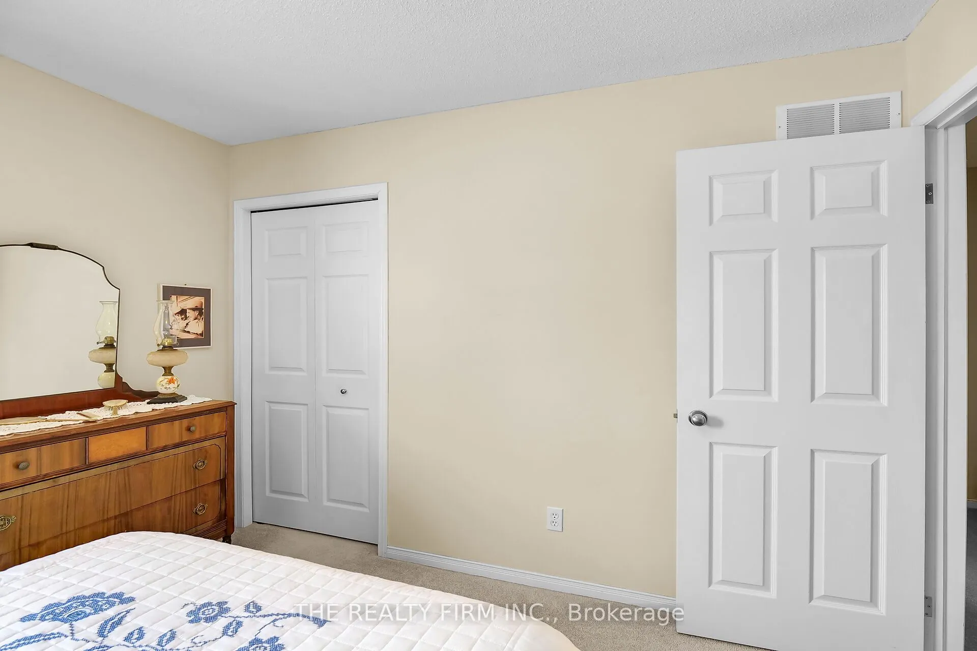 487 Forest Creek Place