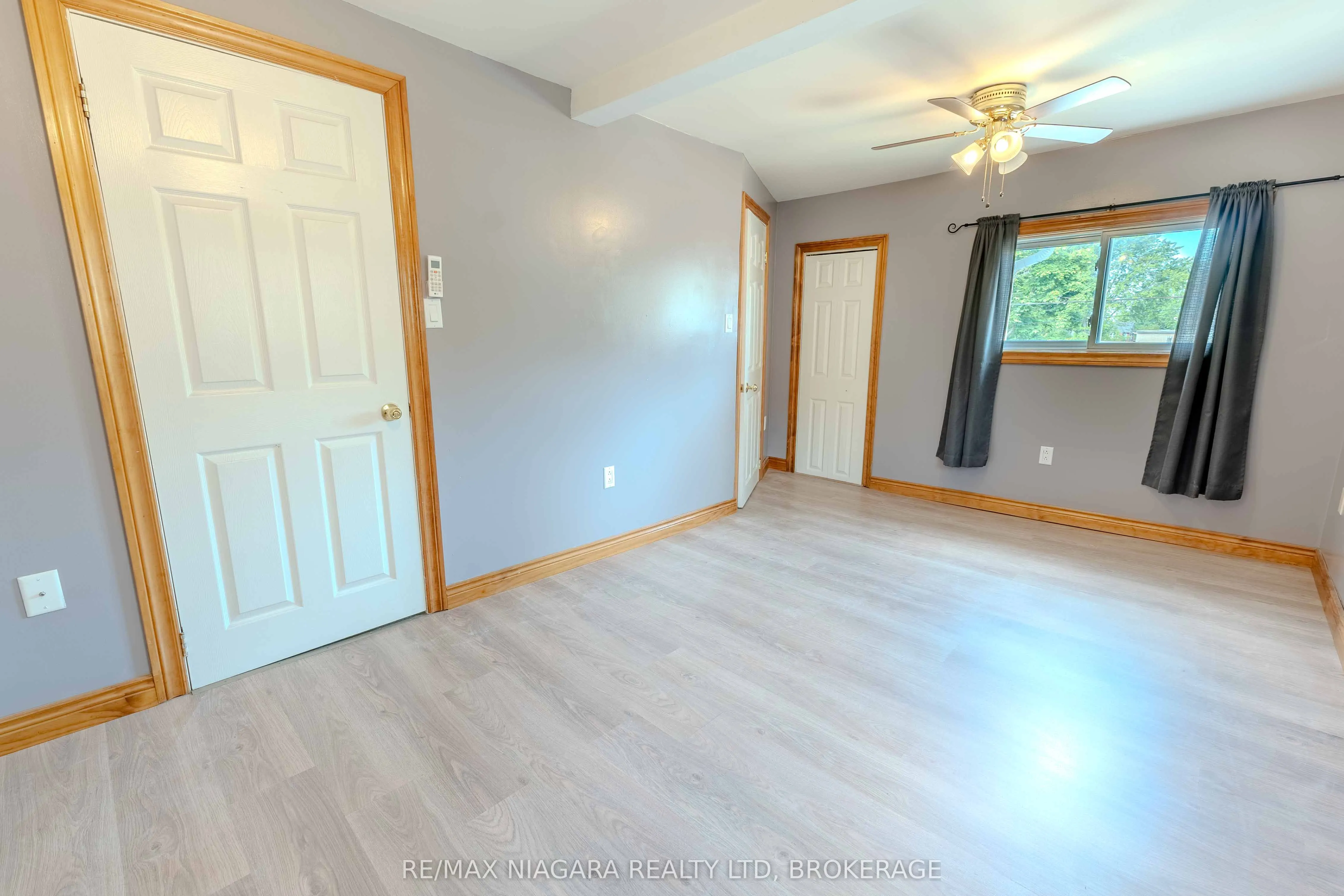 8 GARNER Avenue