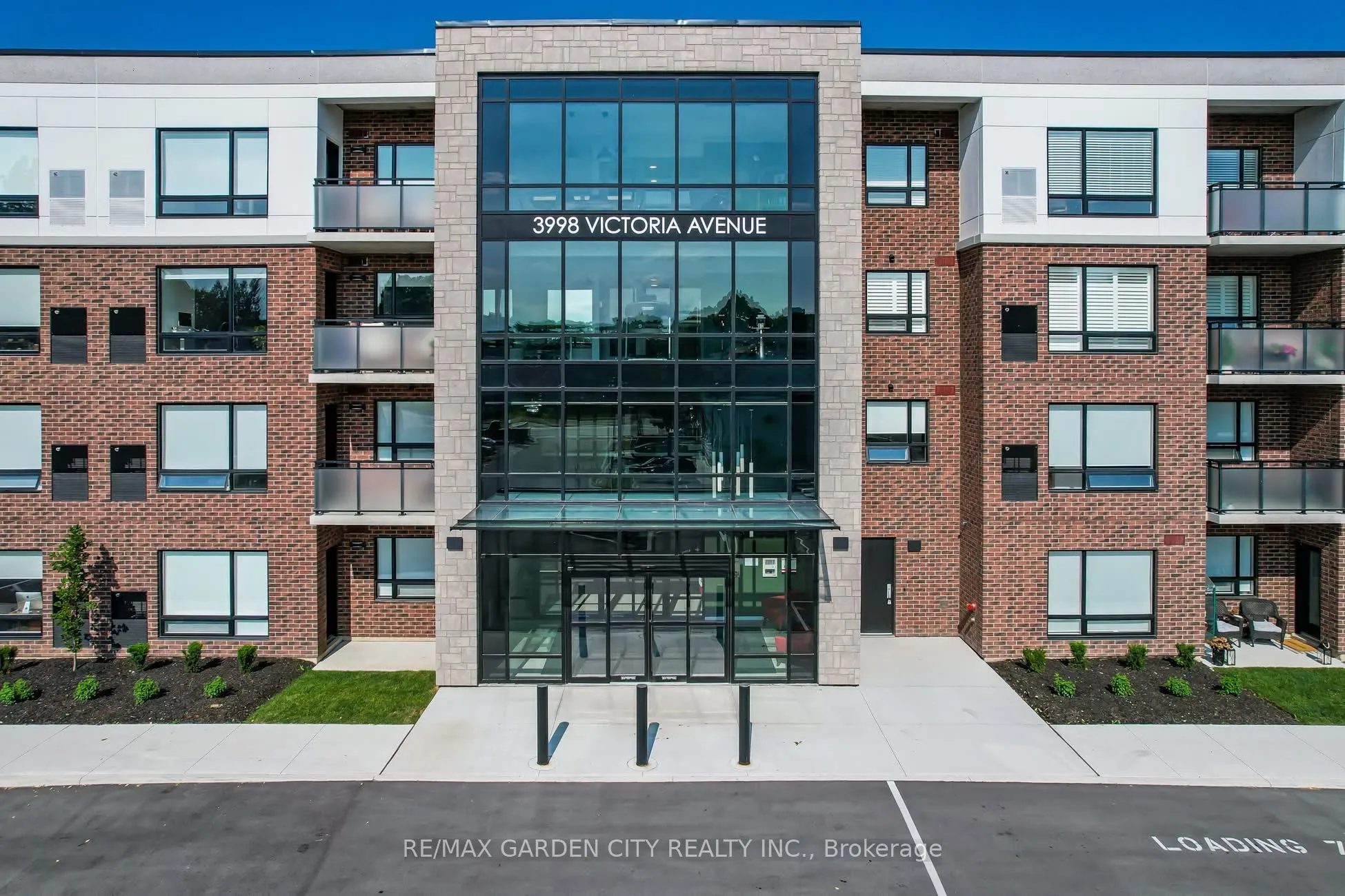 3998 Victoria Avenue, #412