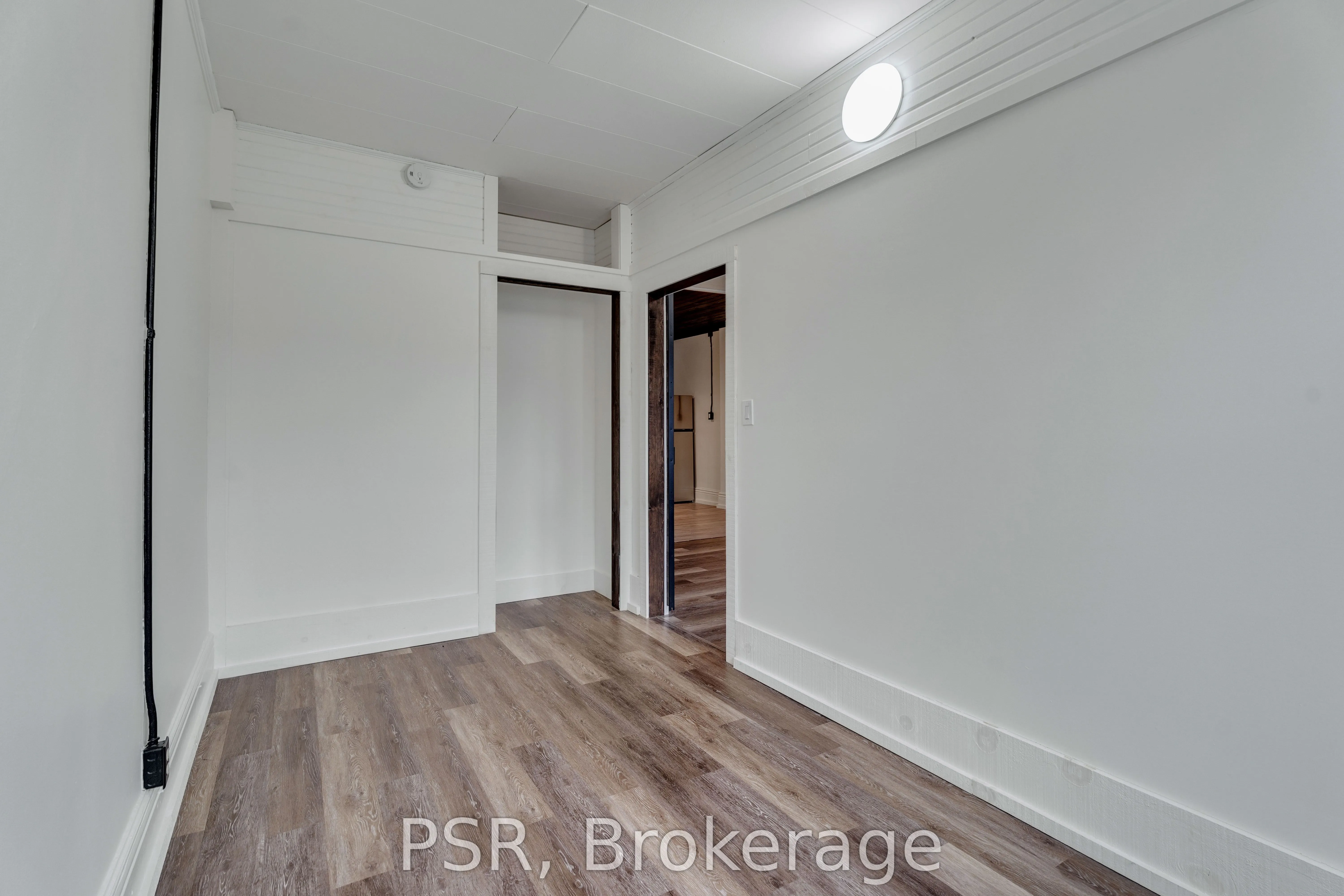 43 Manitoba Street, #5