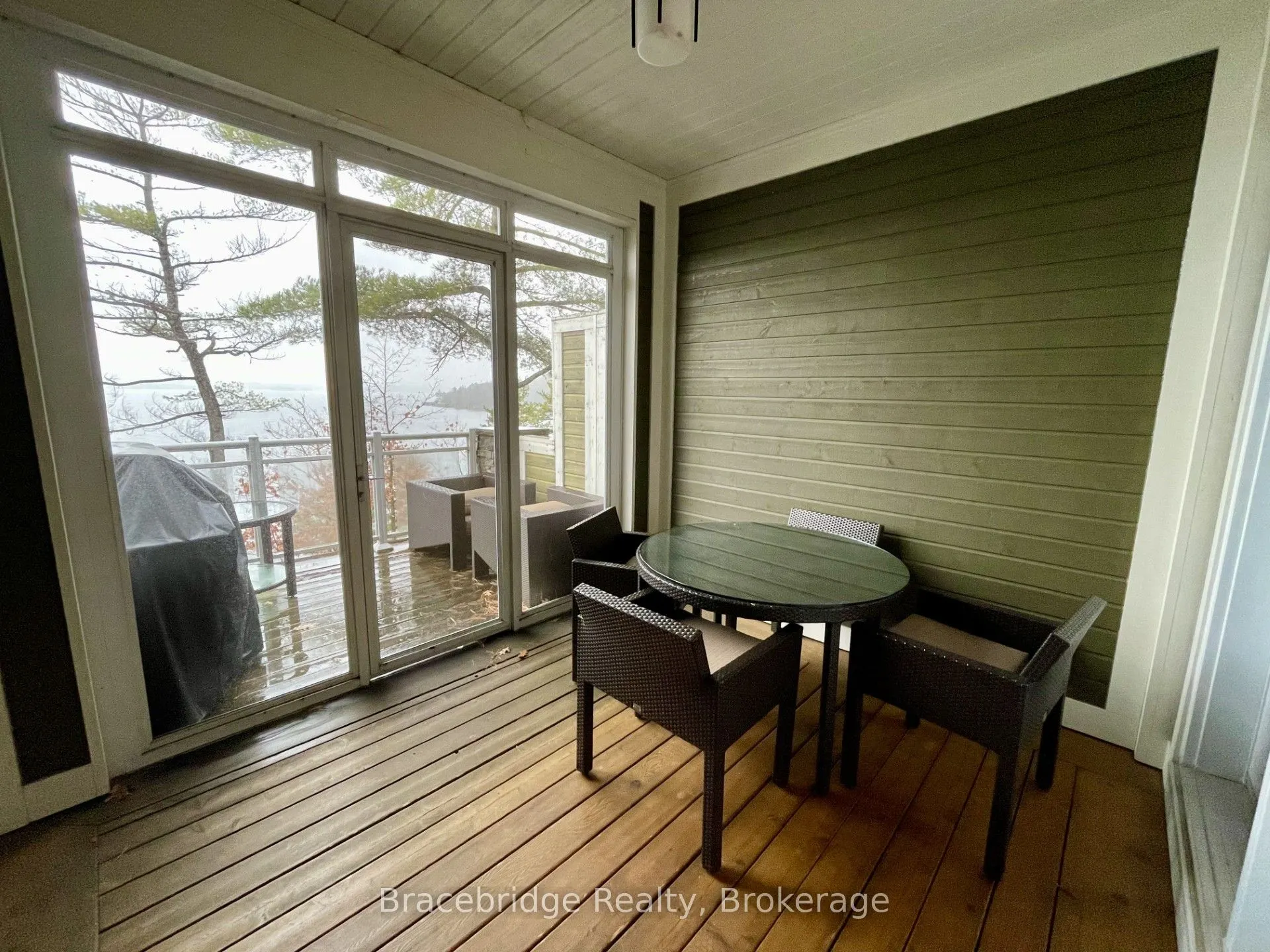 1869 Muskoka 118 Highway W, #L204-D2