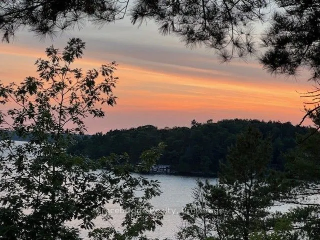 1869 Muskoka 118 Highway W, #L204-D2