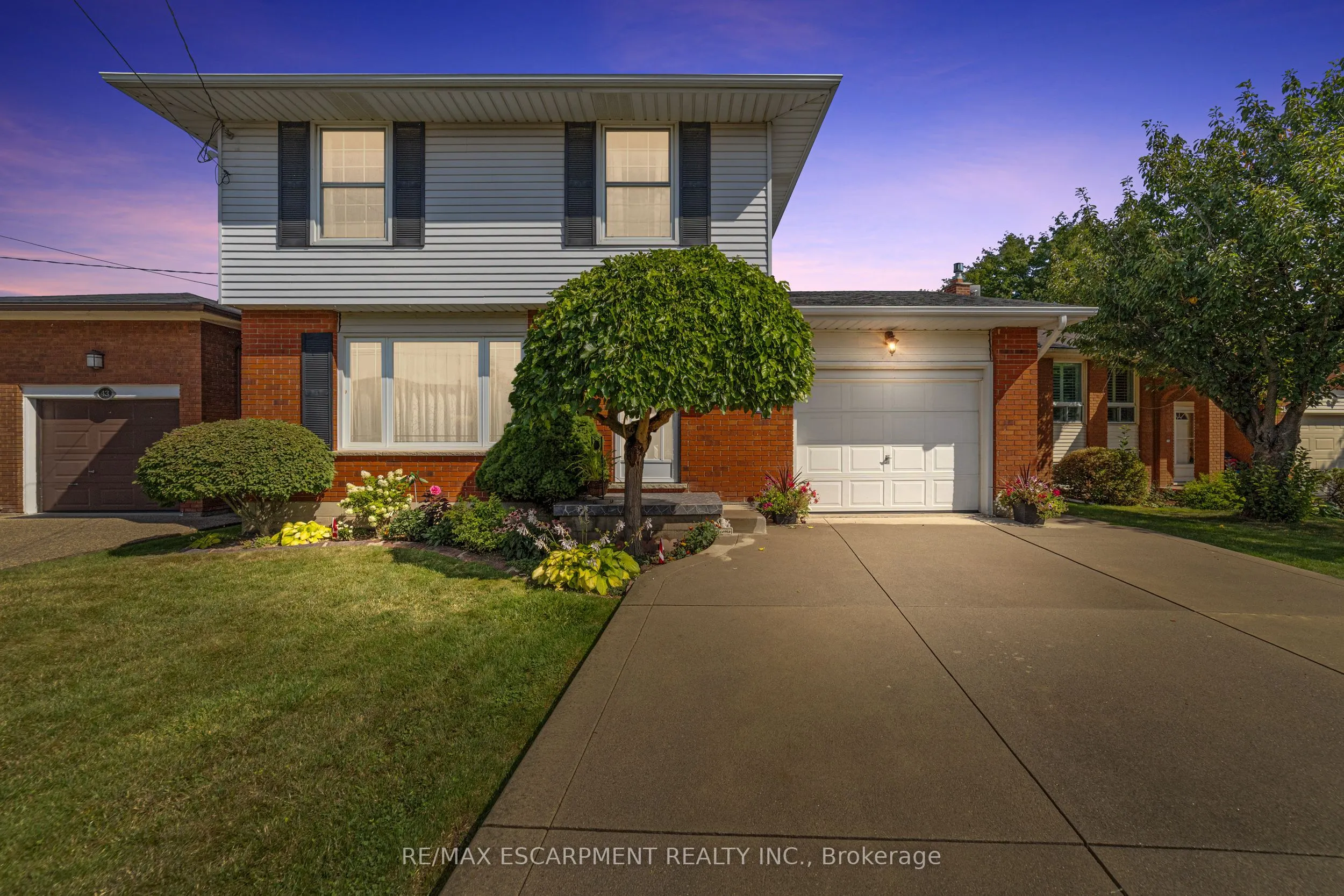 47 Leaway Avenue