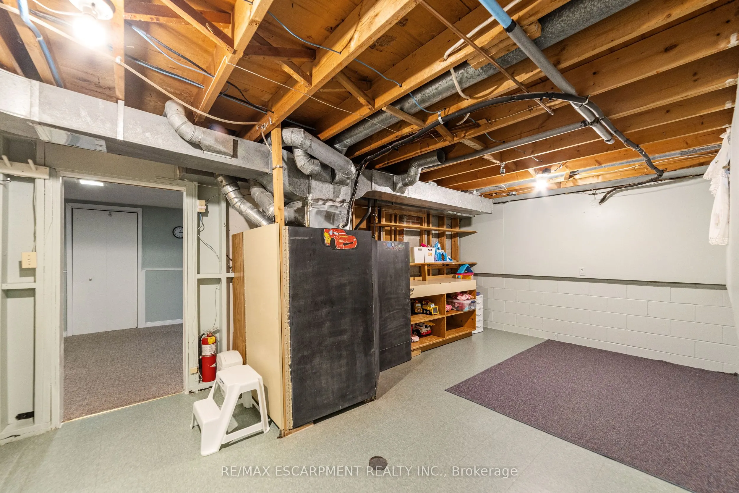 47 Leaway Avenue