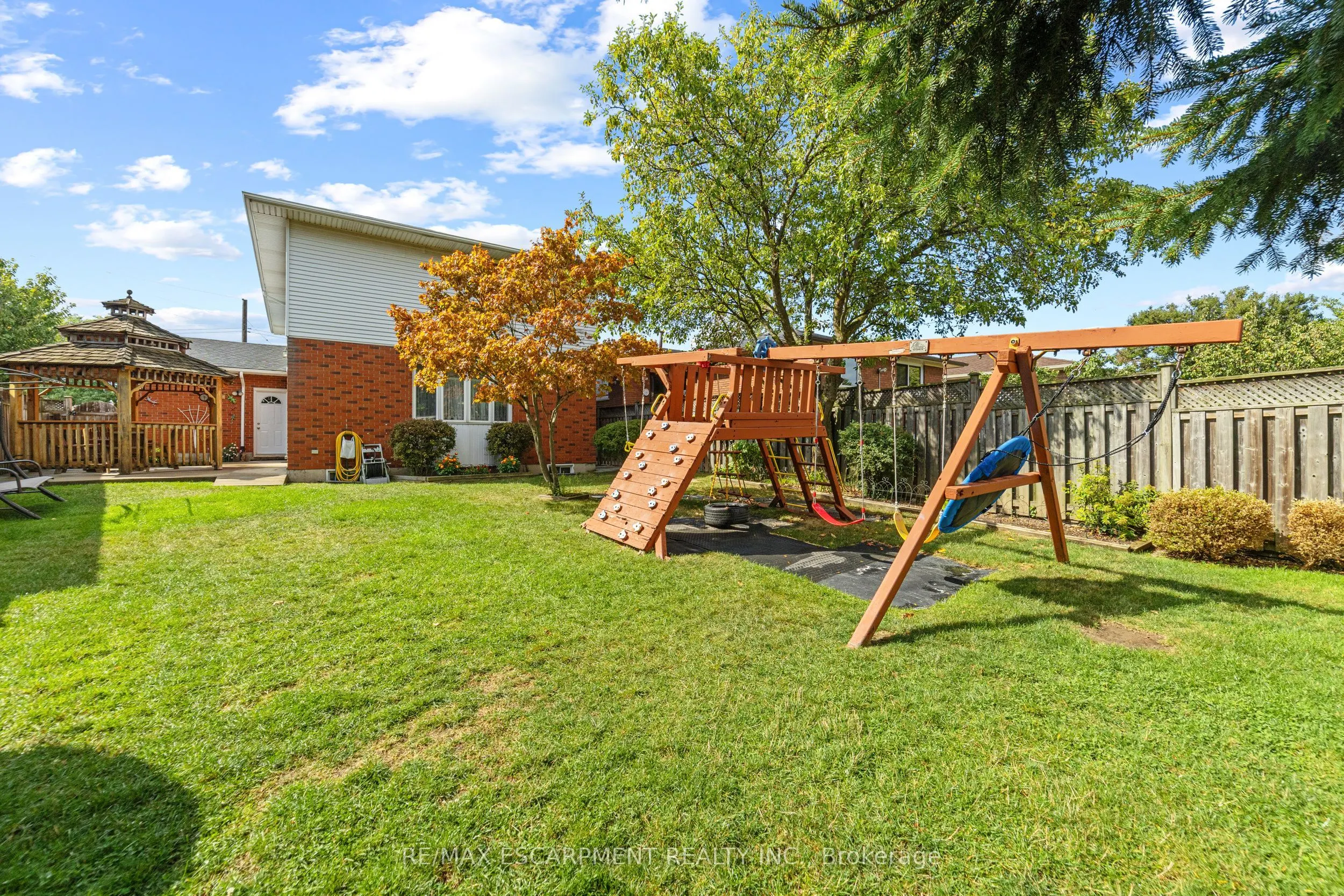 47 Leaway Avenue