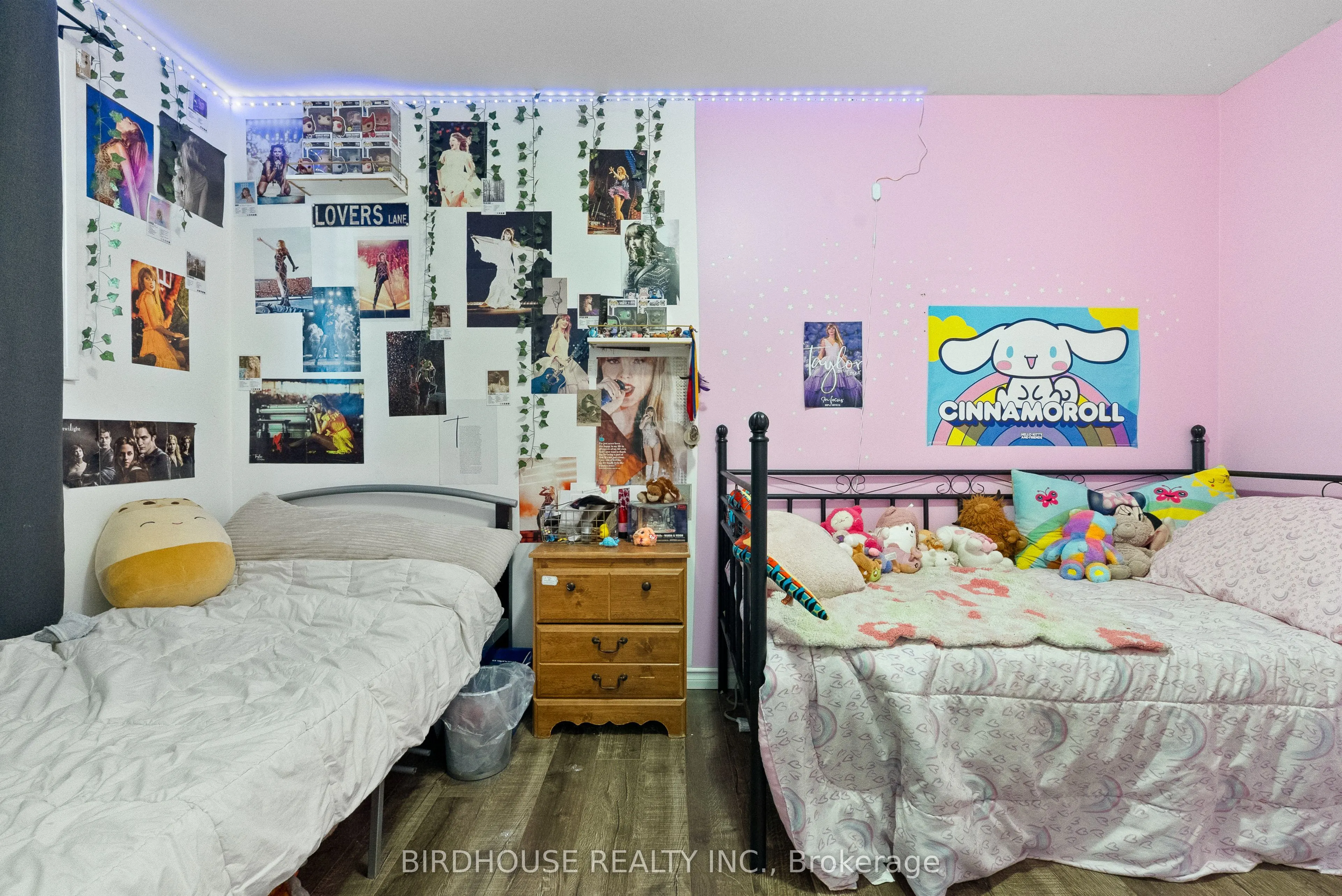 441 Crystal Drive