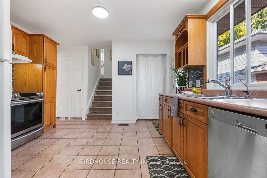 441 Crystal Drive