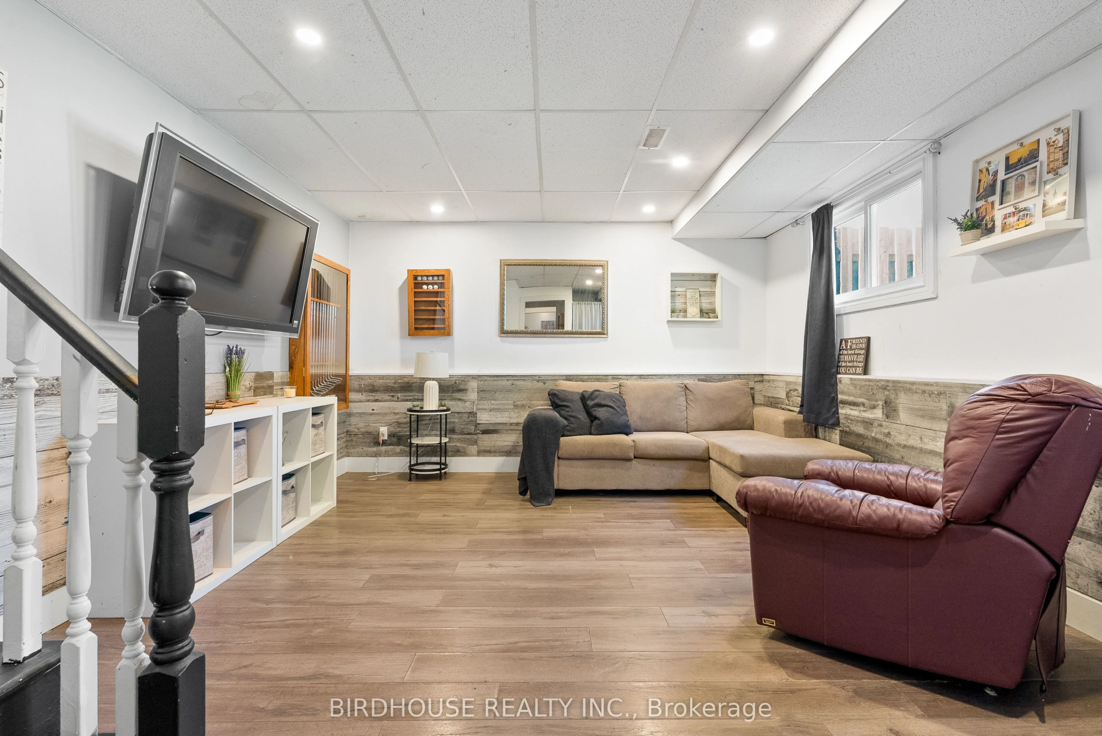 441 Crystal Drive