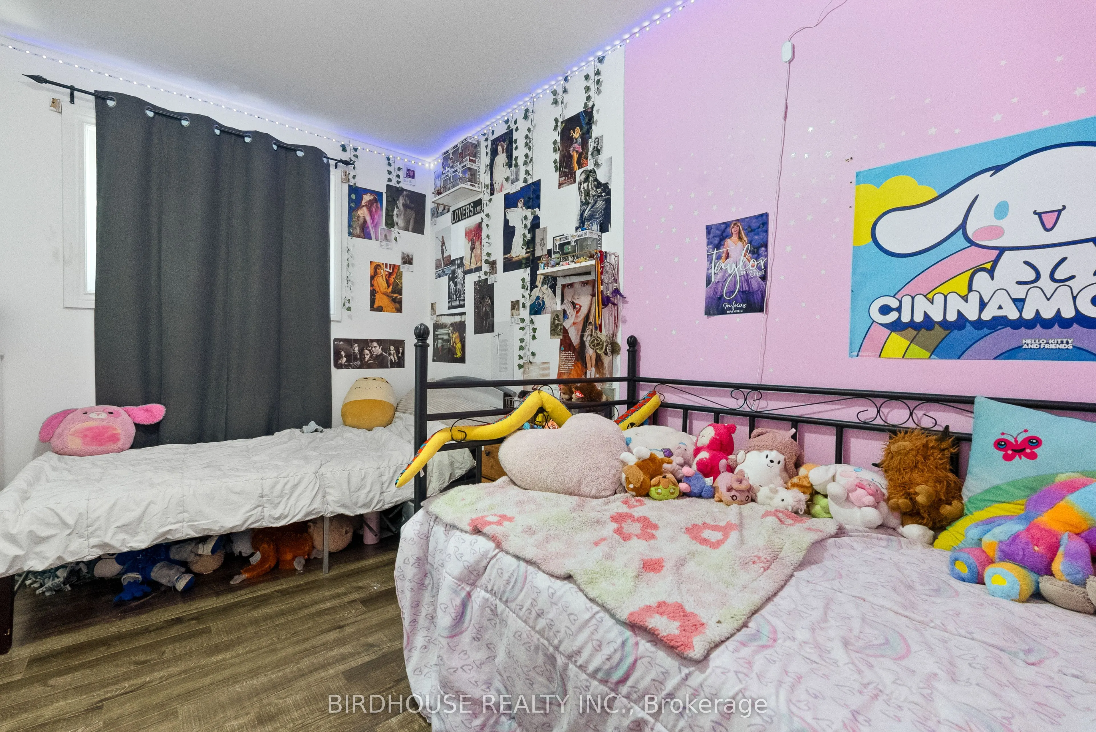 441 Crystal Drive