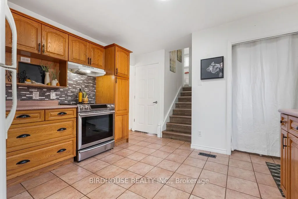 441 Crystal Drive
