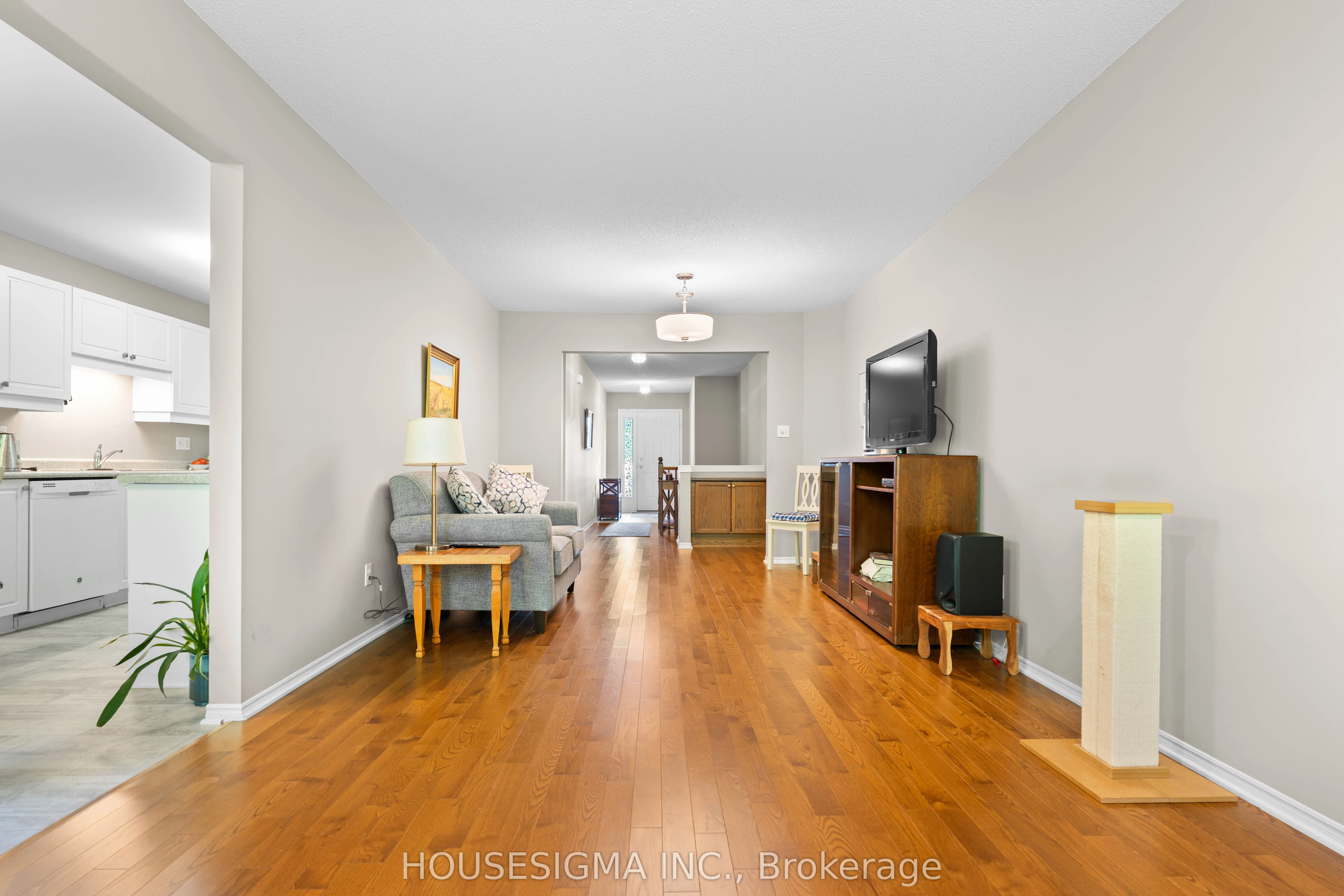 601 Grenfell Drive, #44