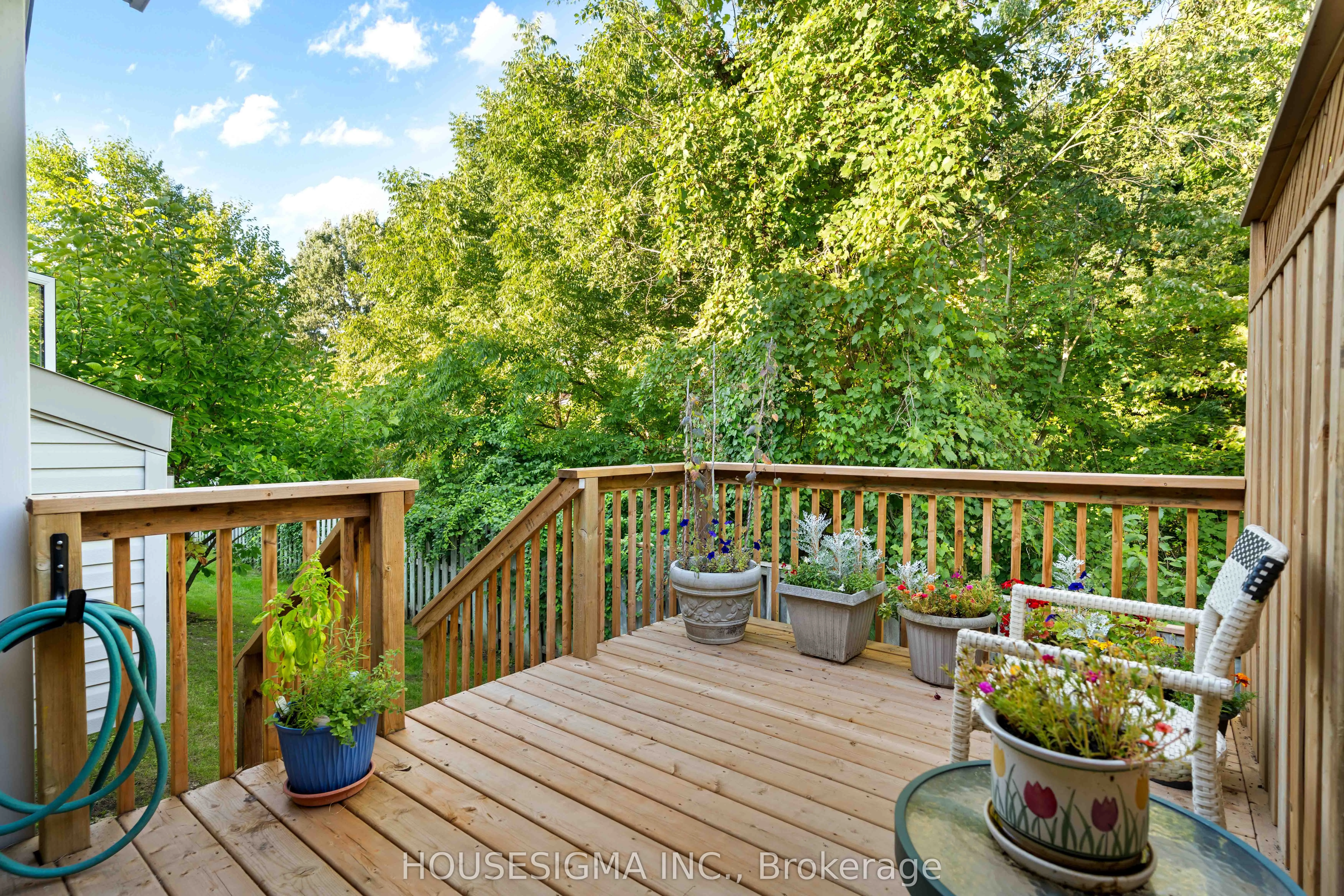 601 Grenfell Drive, #44
