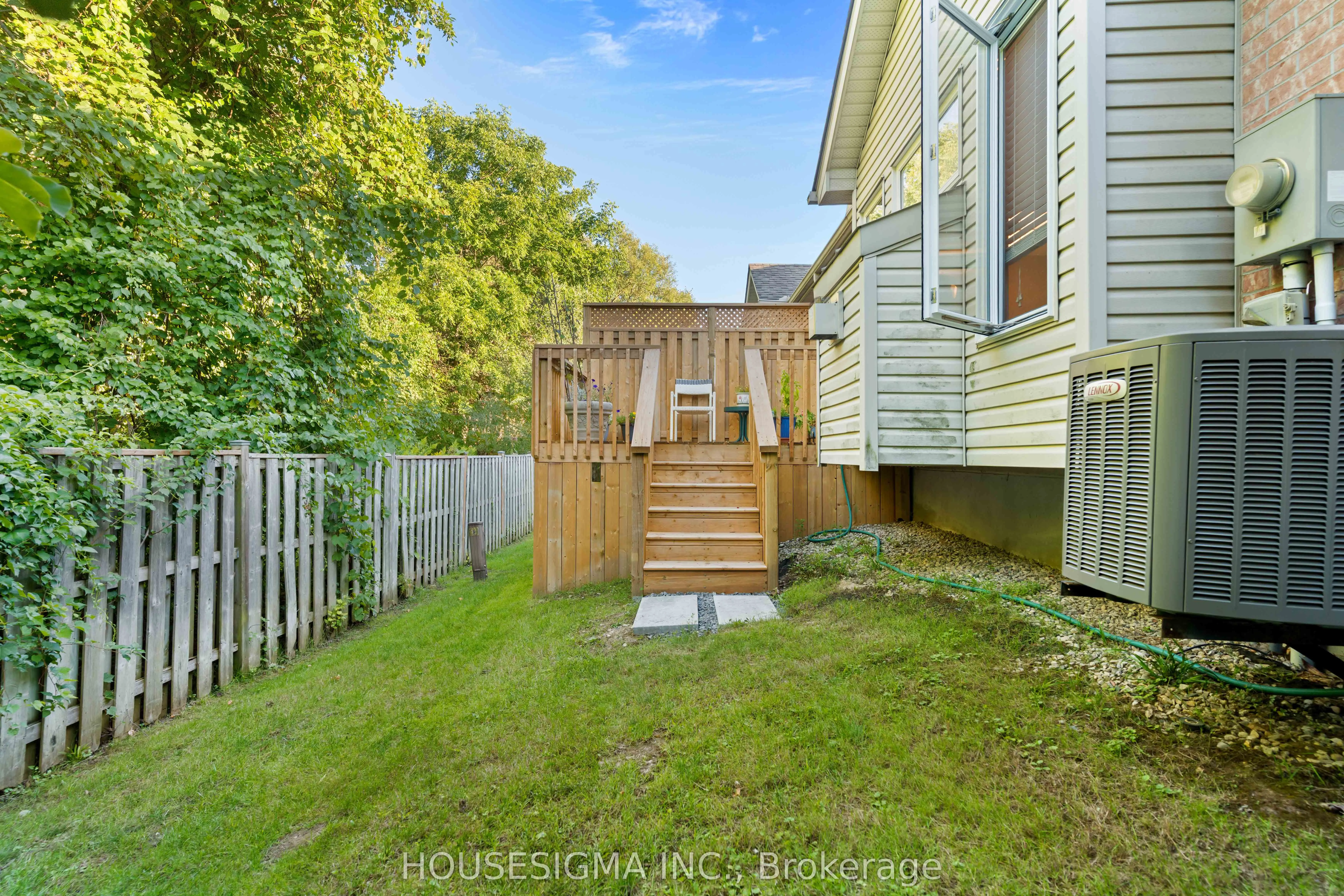 601 Grenfell Drive, #44