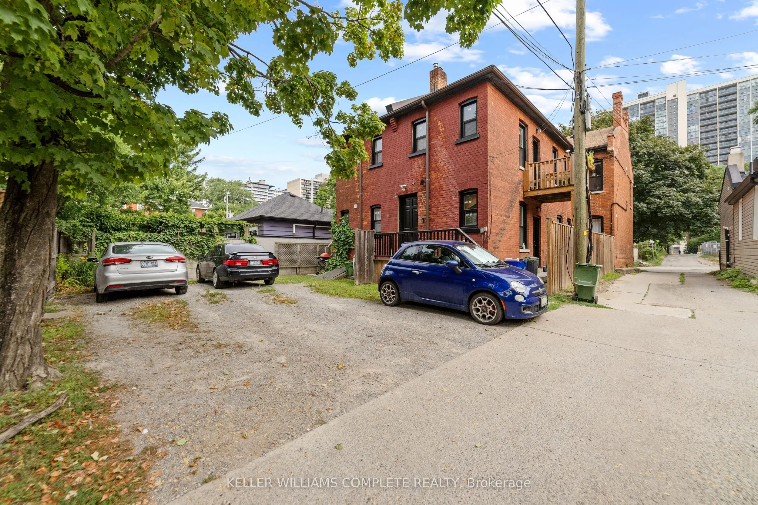 188-190 Caroline Street S