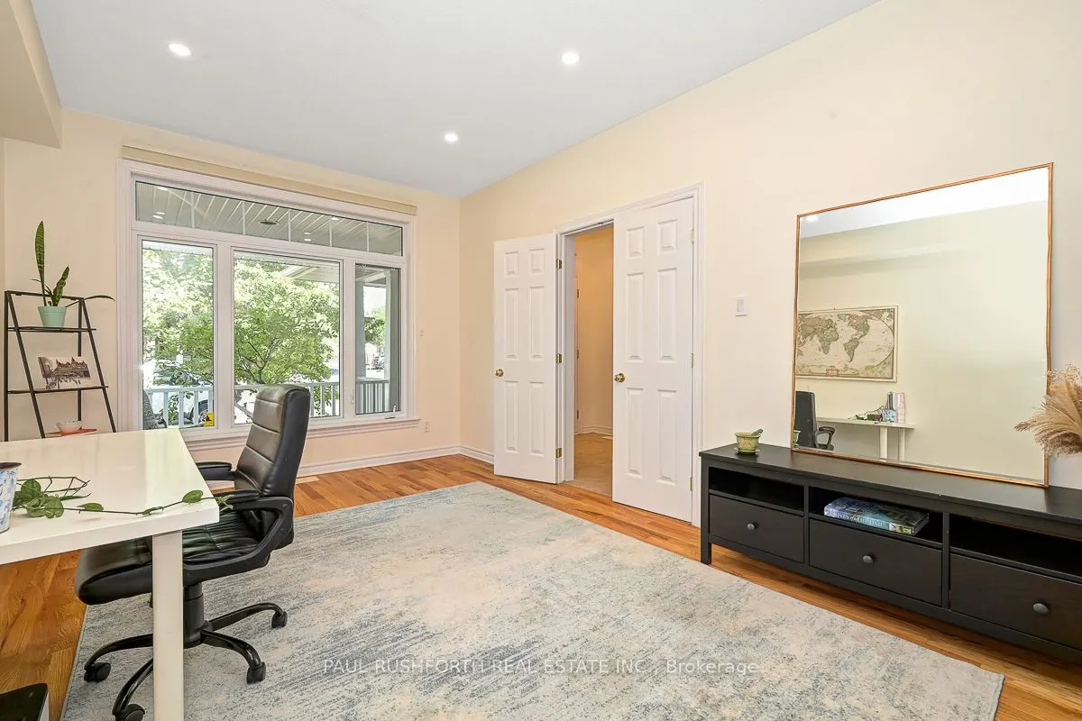 843 Long Point Circle