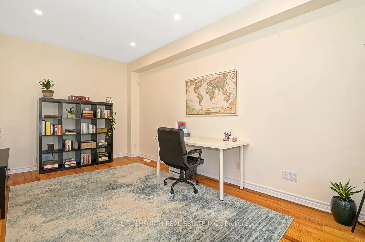 843 Long Point Circle